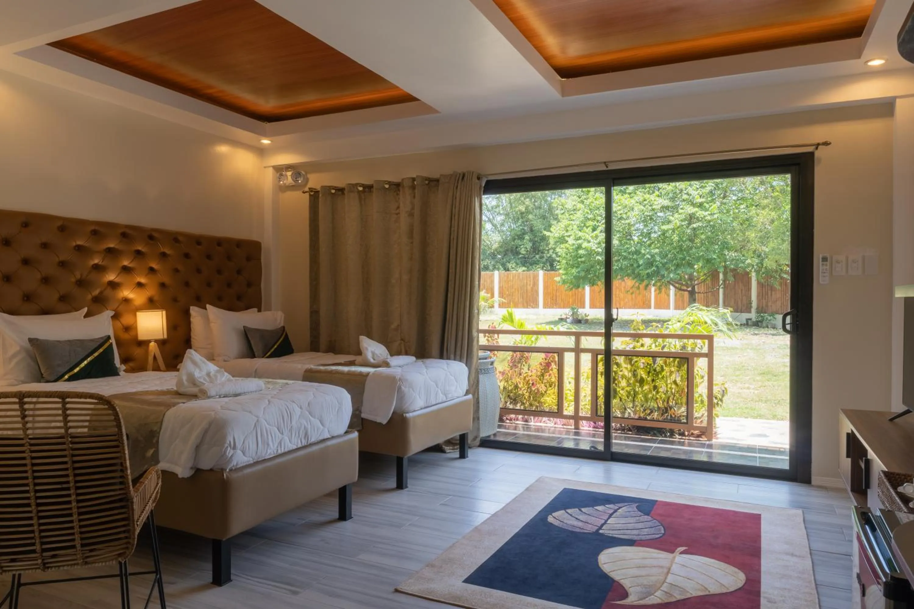 Bedroom, Bed in The Mayana Resort