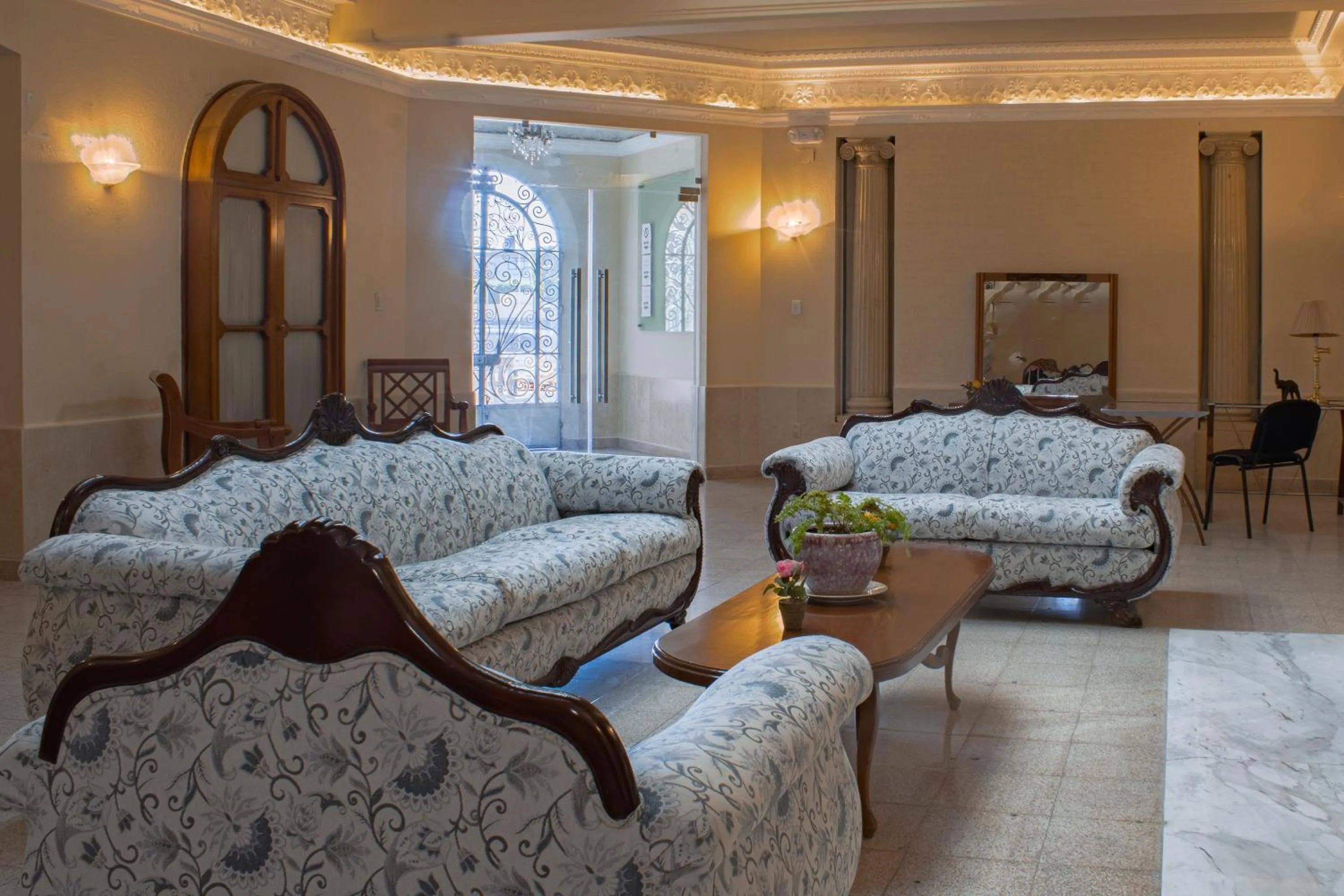 Lobby or reception in Hotel Gran Domo