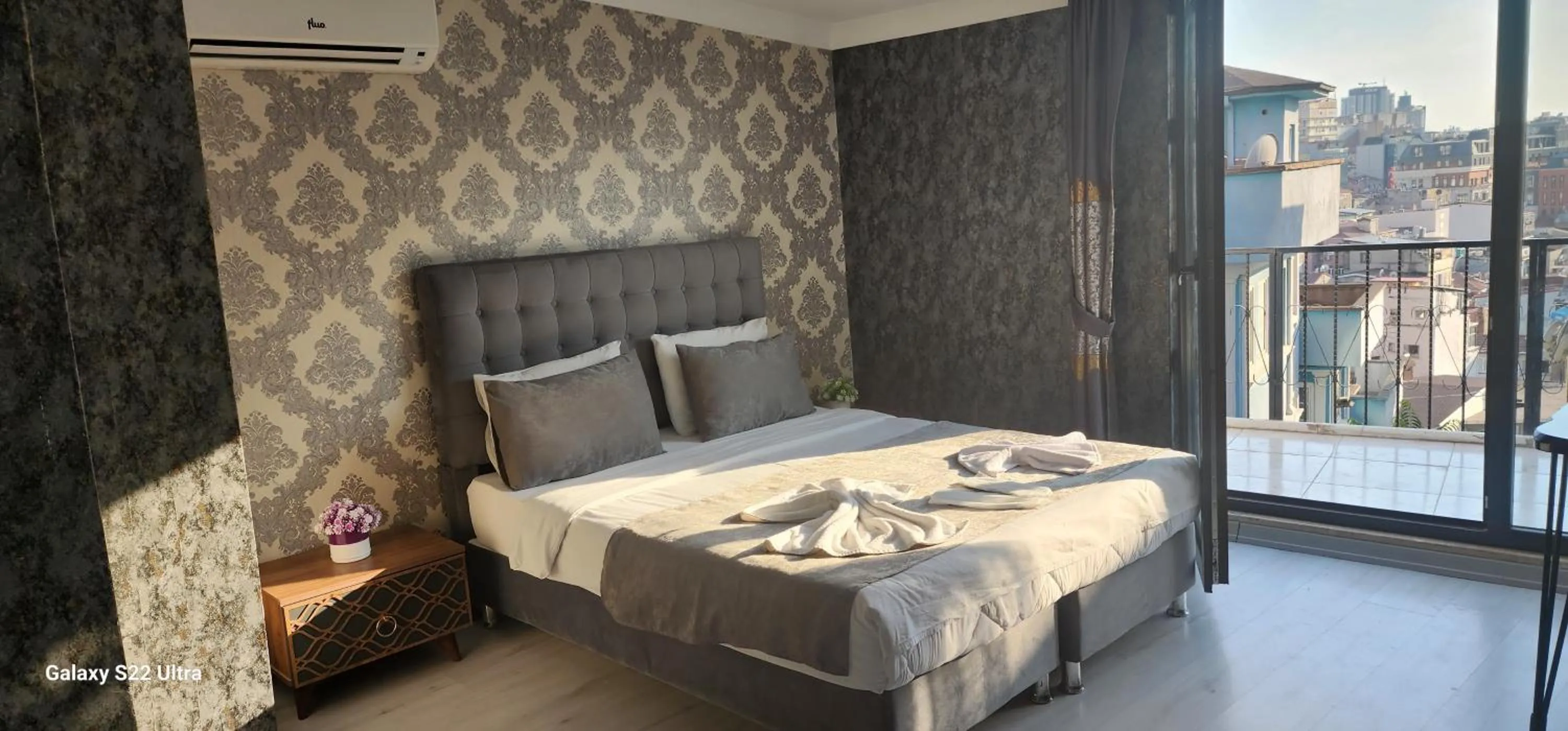 Bed in Taksim Royal Residence & Hotel