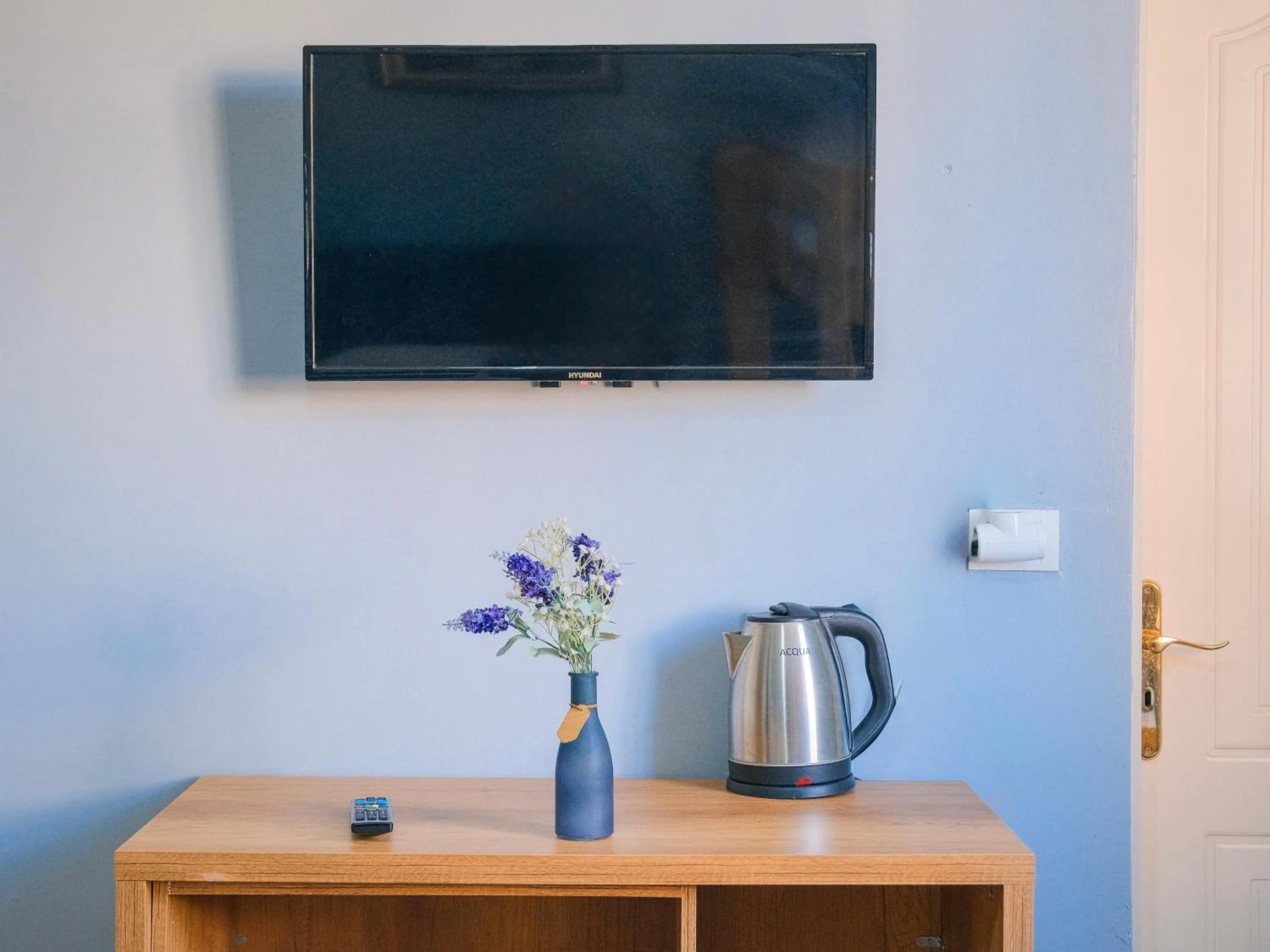 TV and multimedia in Hotel Tier Center