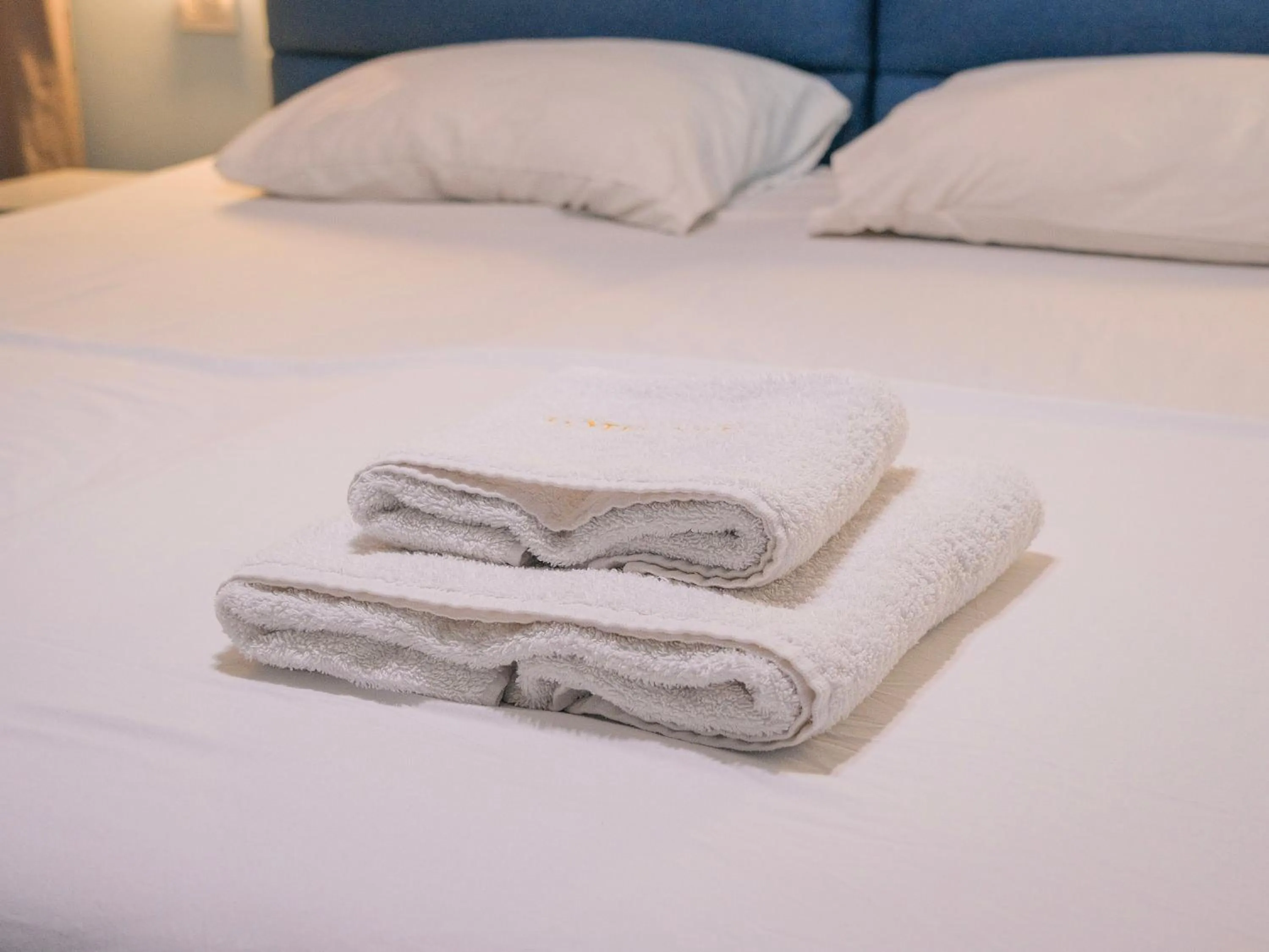 Bed in Hotel Tier Center