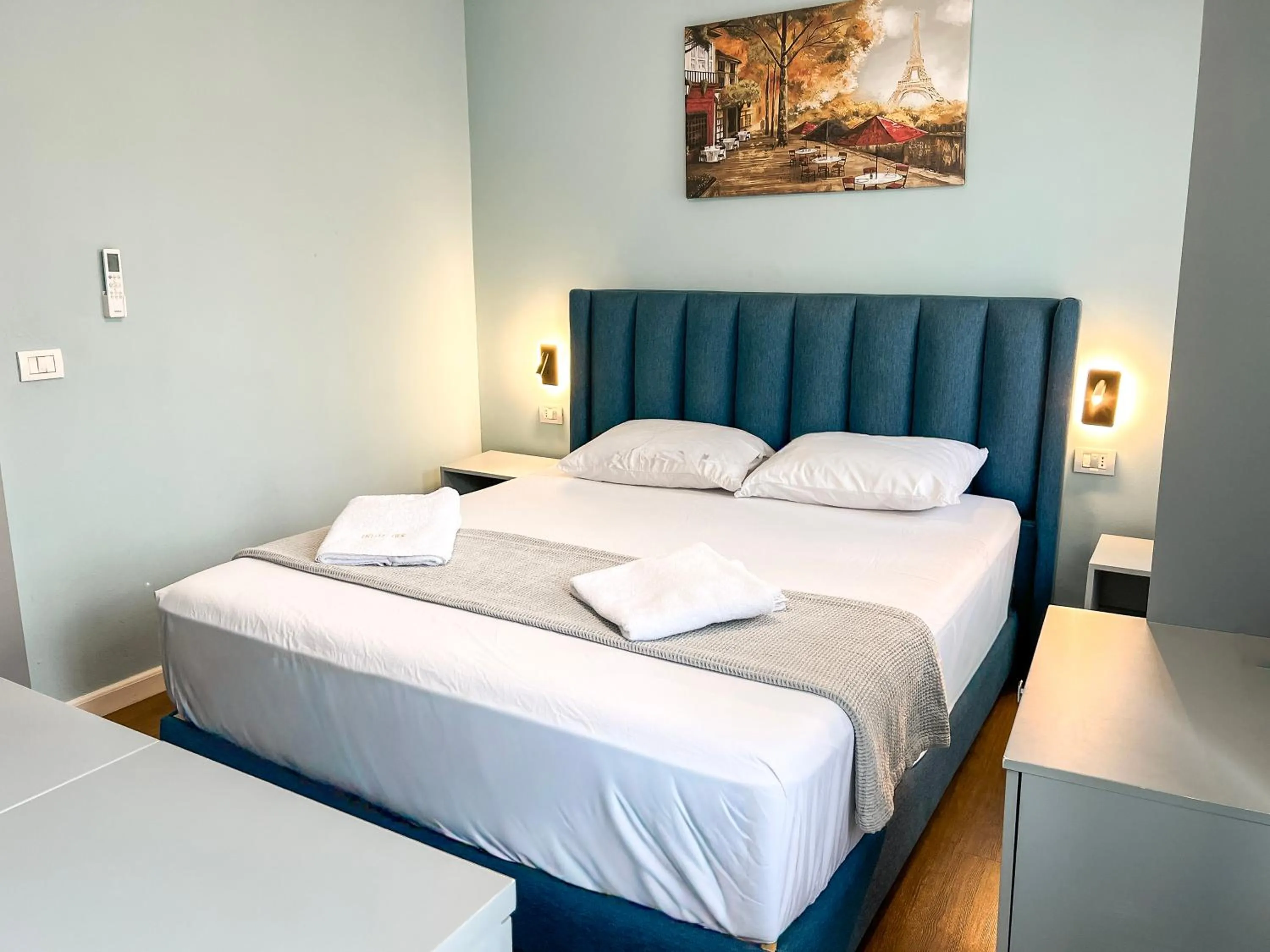 Bed in Hotel Tier Center