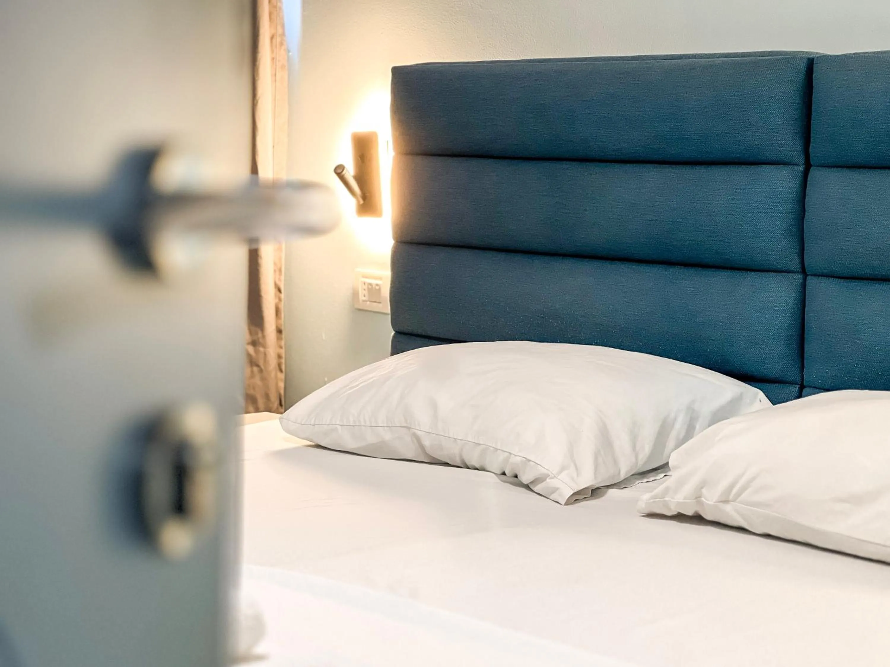 Bed in Hotel Tier Center