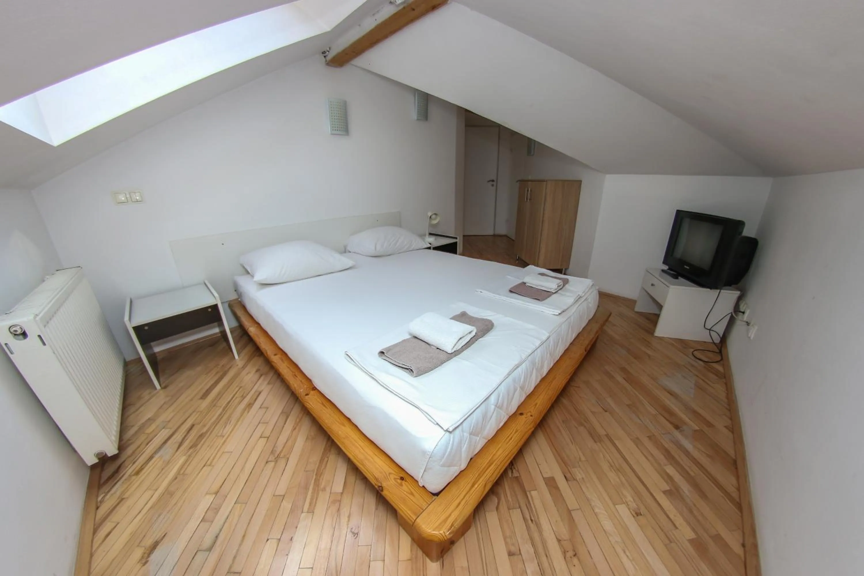 Photo of the whole room, Bed in Hotel Hayat