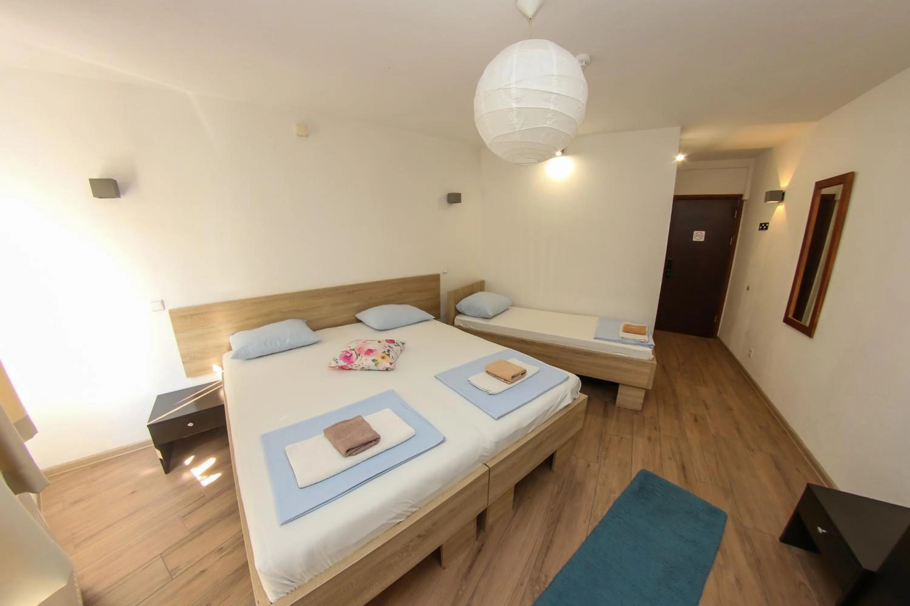 Photo of the whole room, Bed in Hotel Hayat