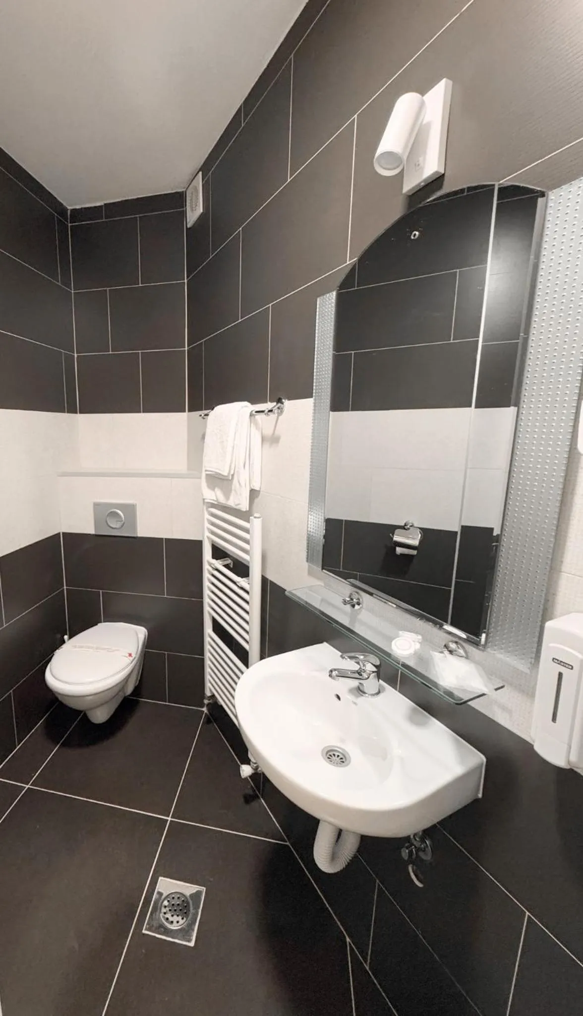 Bathroom in Hotel Hayat