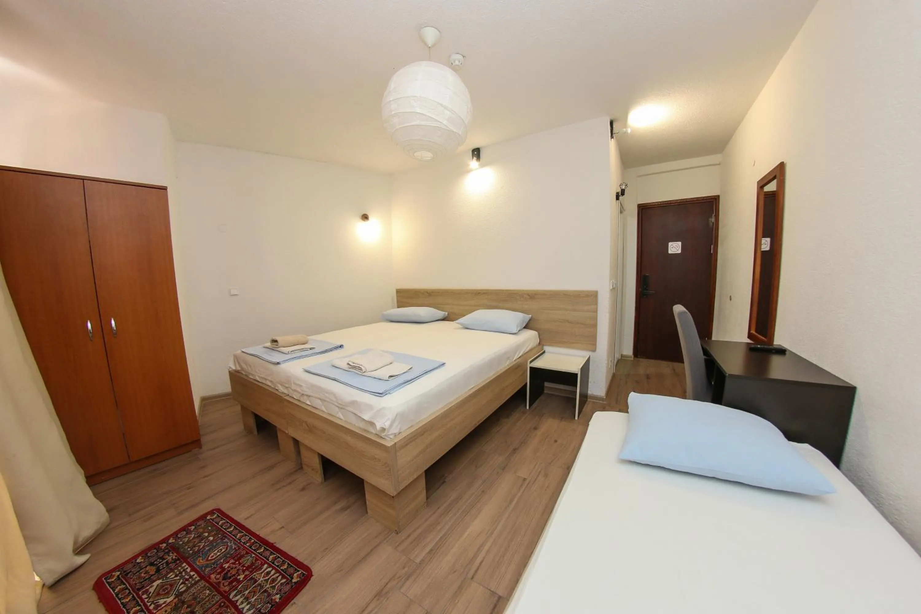 Photo of the whole room, Bed in Hotel Hayat