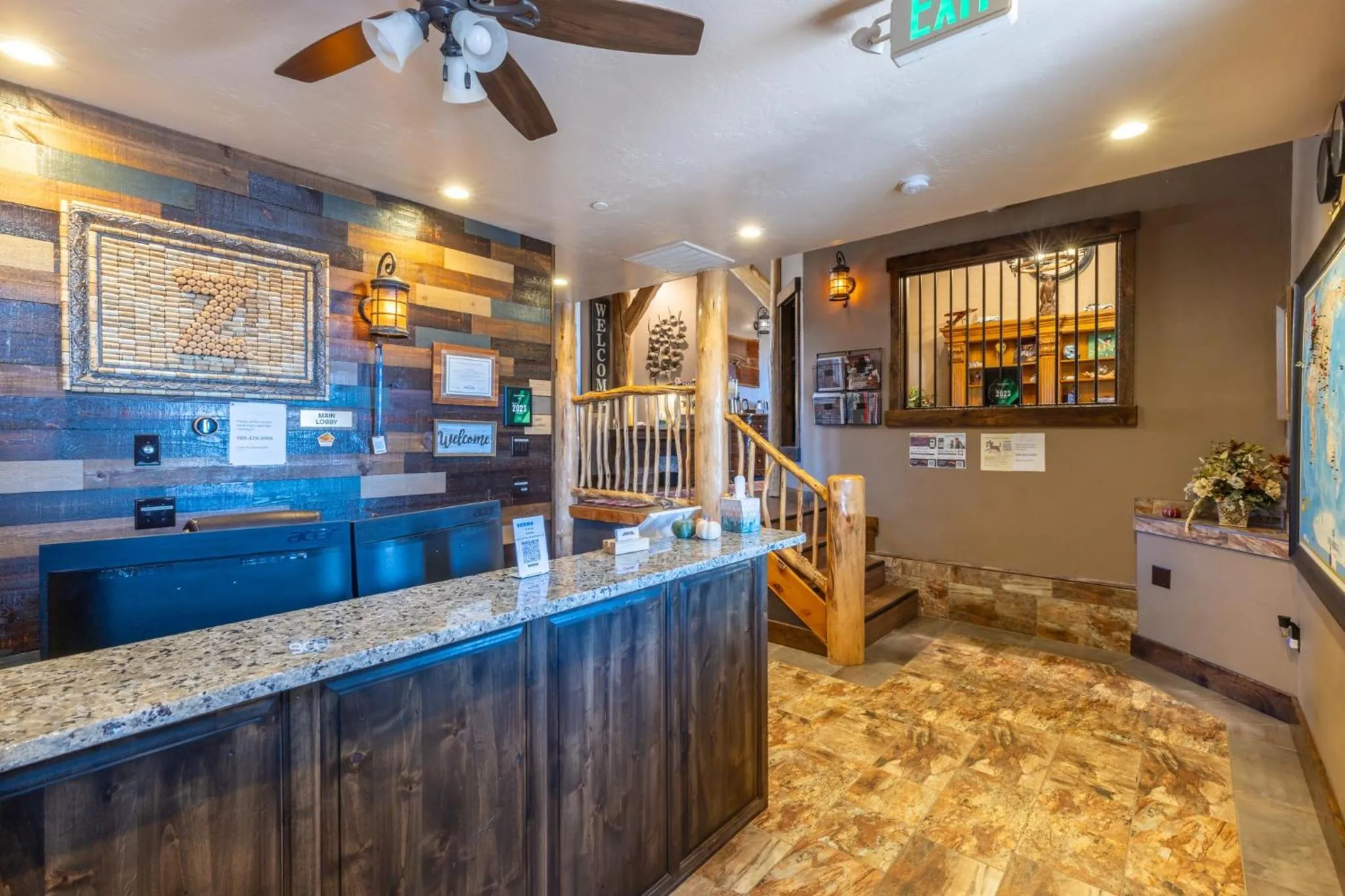 Lobby or reception in Zion Cliff Lodge