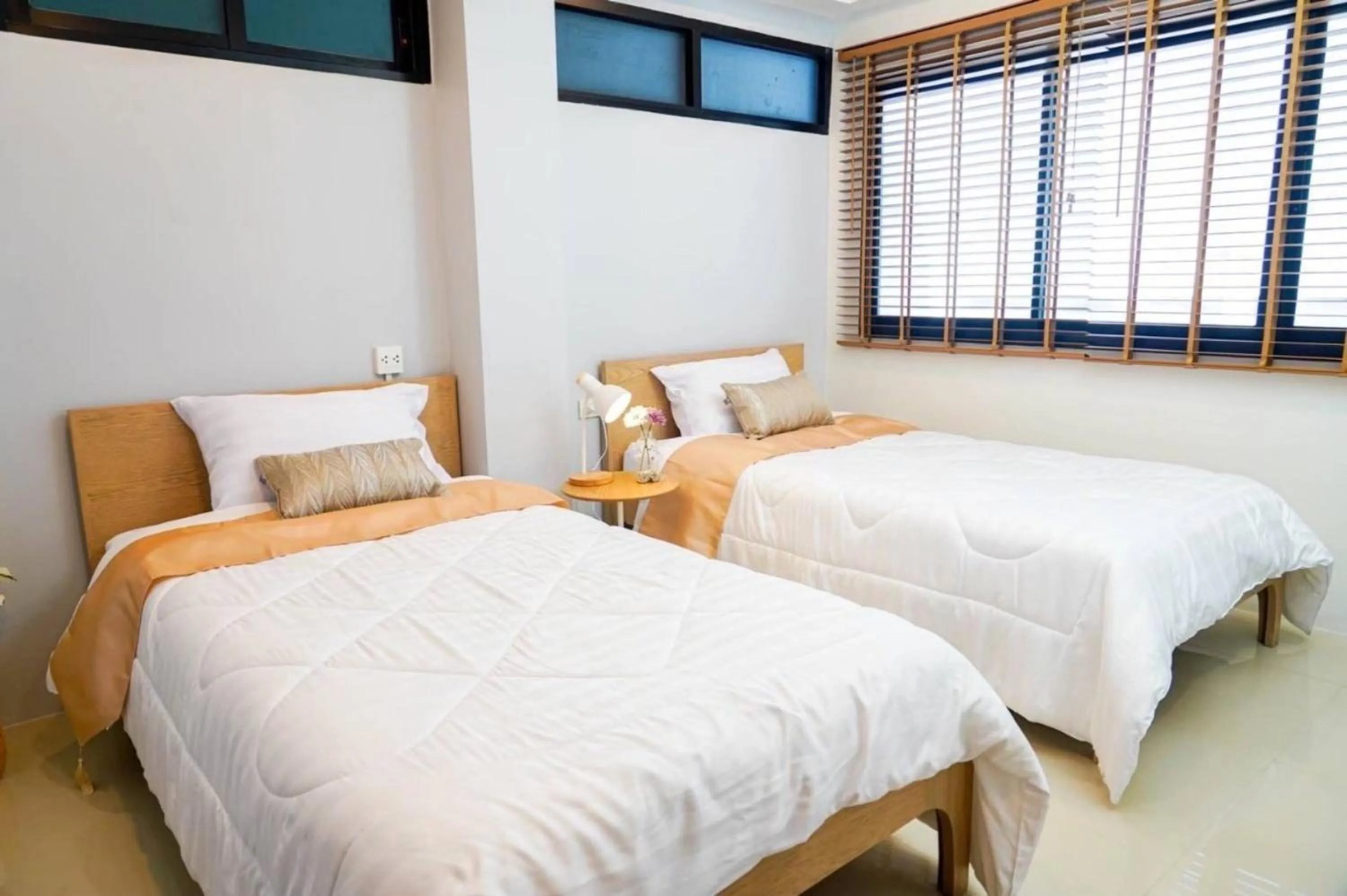 Bed in BnB98 Silom Hotel