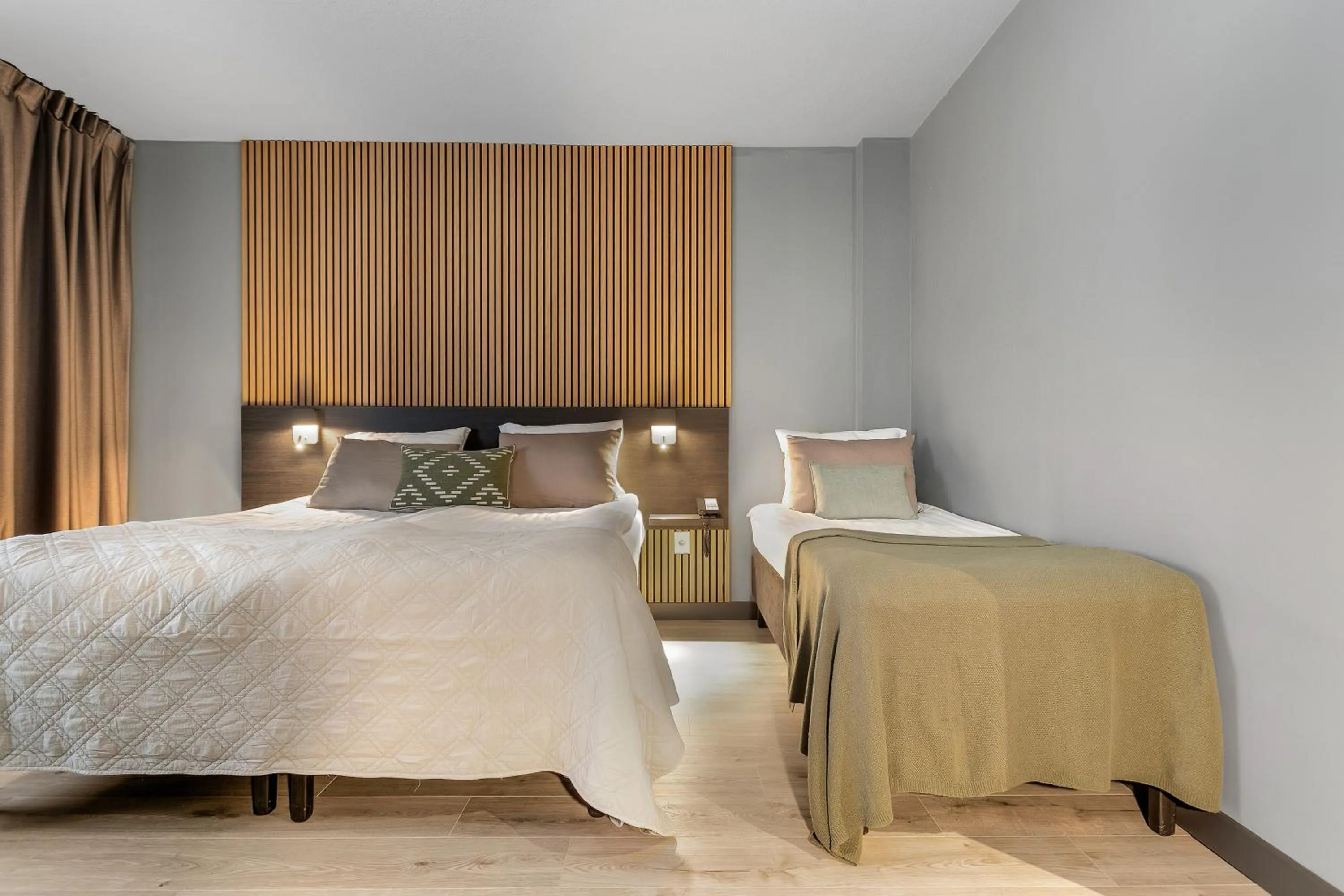 Bed in Konvin Hotel by Reykjavik Keflavik Airport