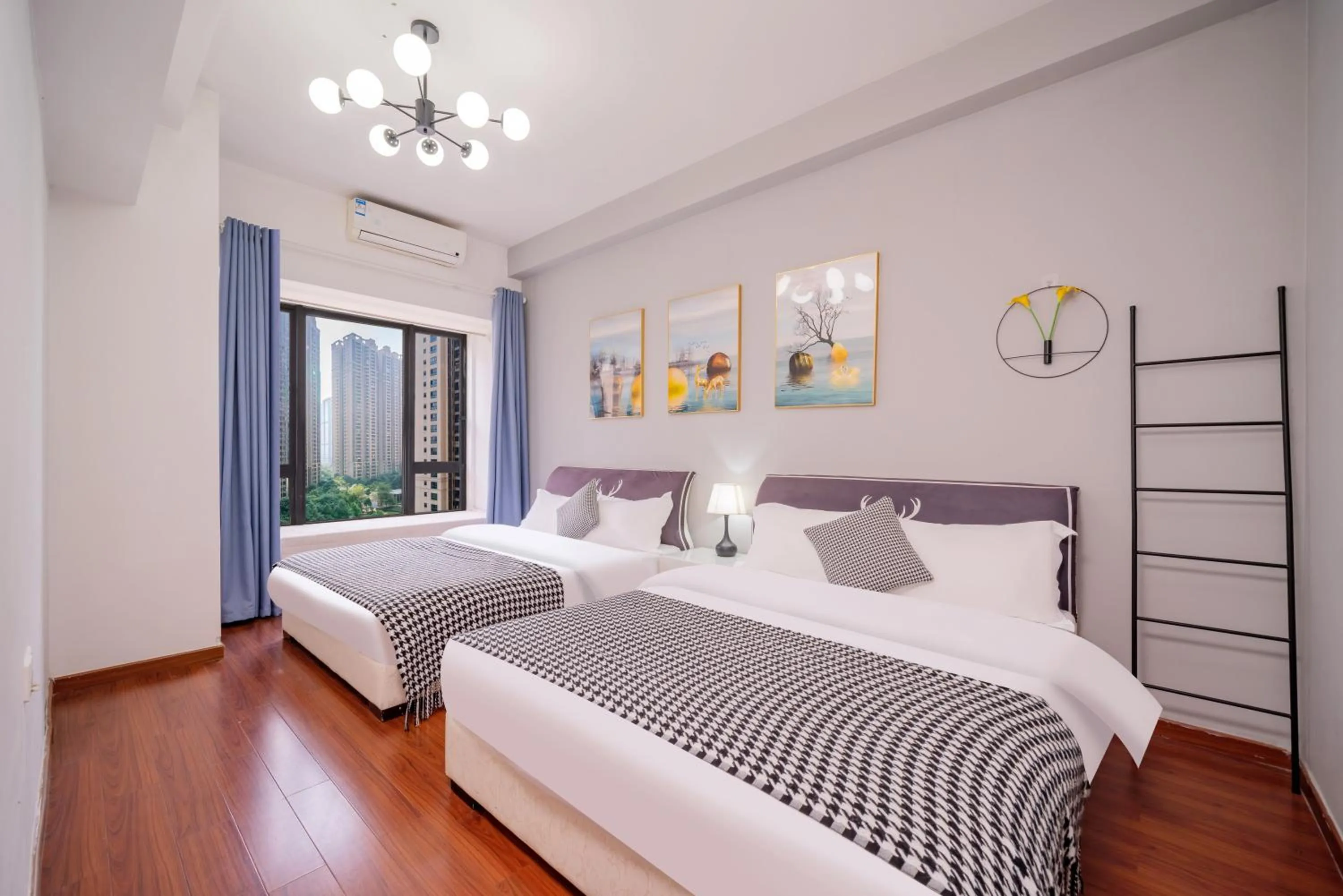 Guangzhou Lijing Aparthotel Pazhou Exhibition Center - Next to Exit D of Wanshengwei MTR Station