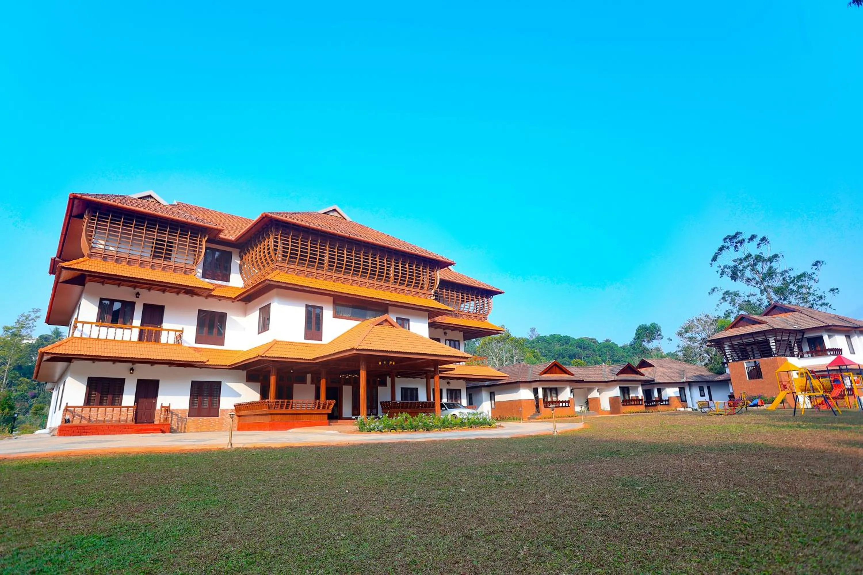 Property building in Heaven Inn Munnar
