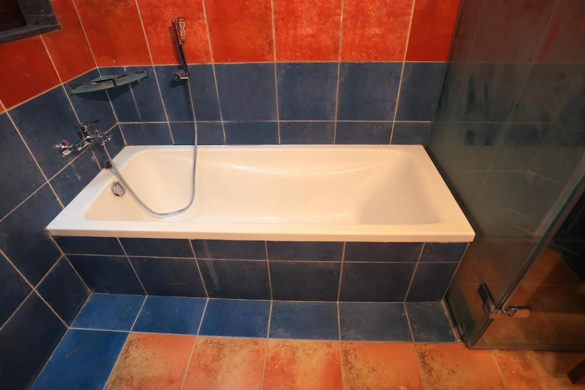 Bath in Heaven Inn Munnar