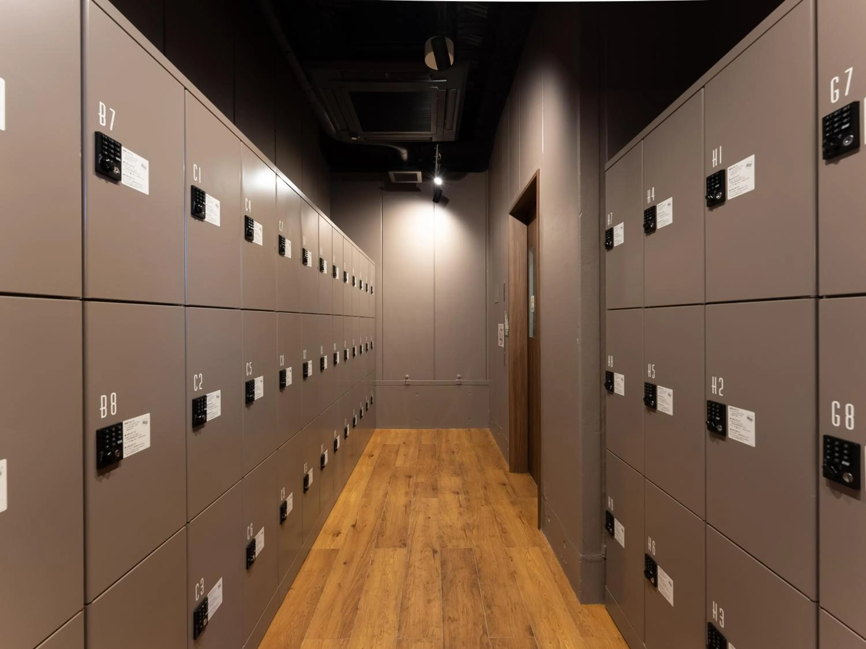 microwave in Tabist MAYUDAMA CABIN