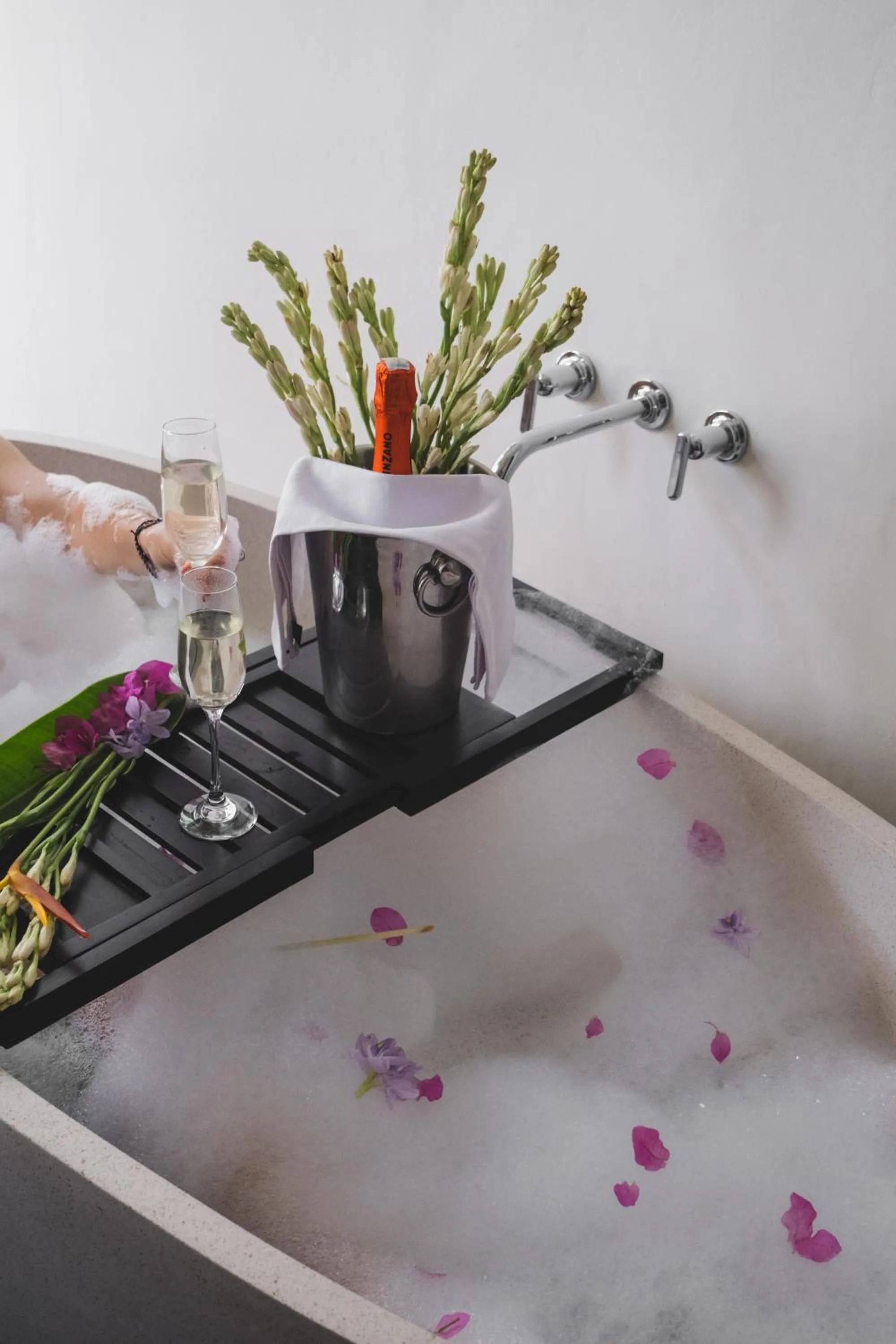 Bathroom in The Jing