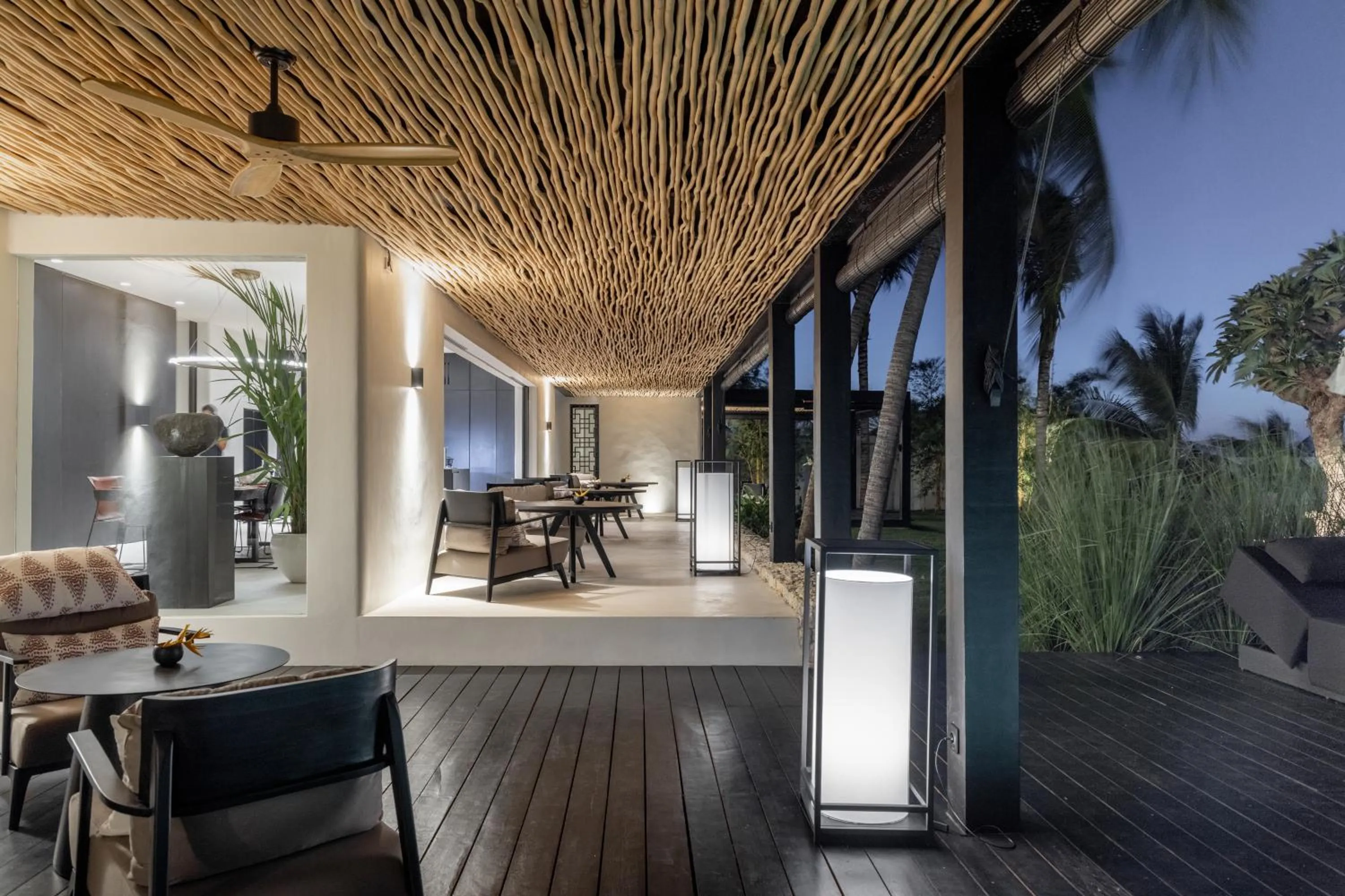 Restaurant/places to eat in The Jing