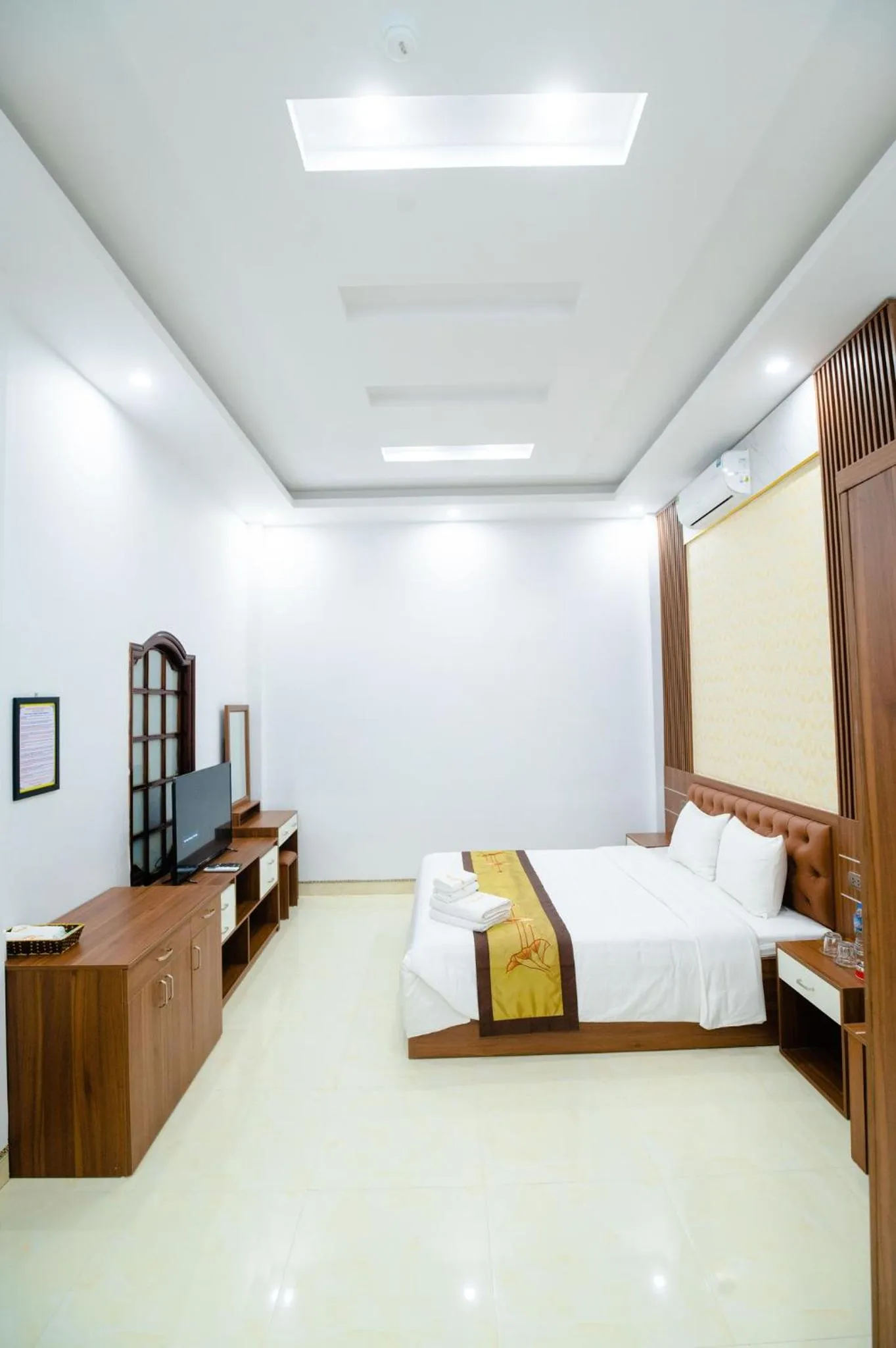 Bed in Hồng Ngọc Hotel