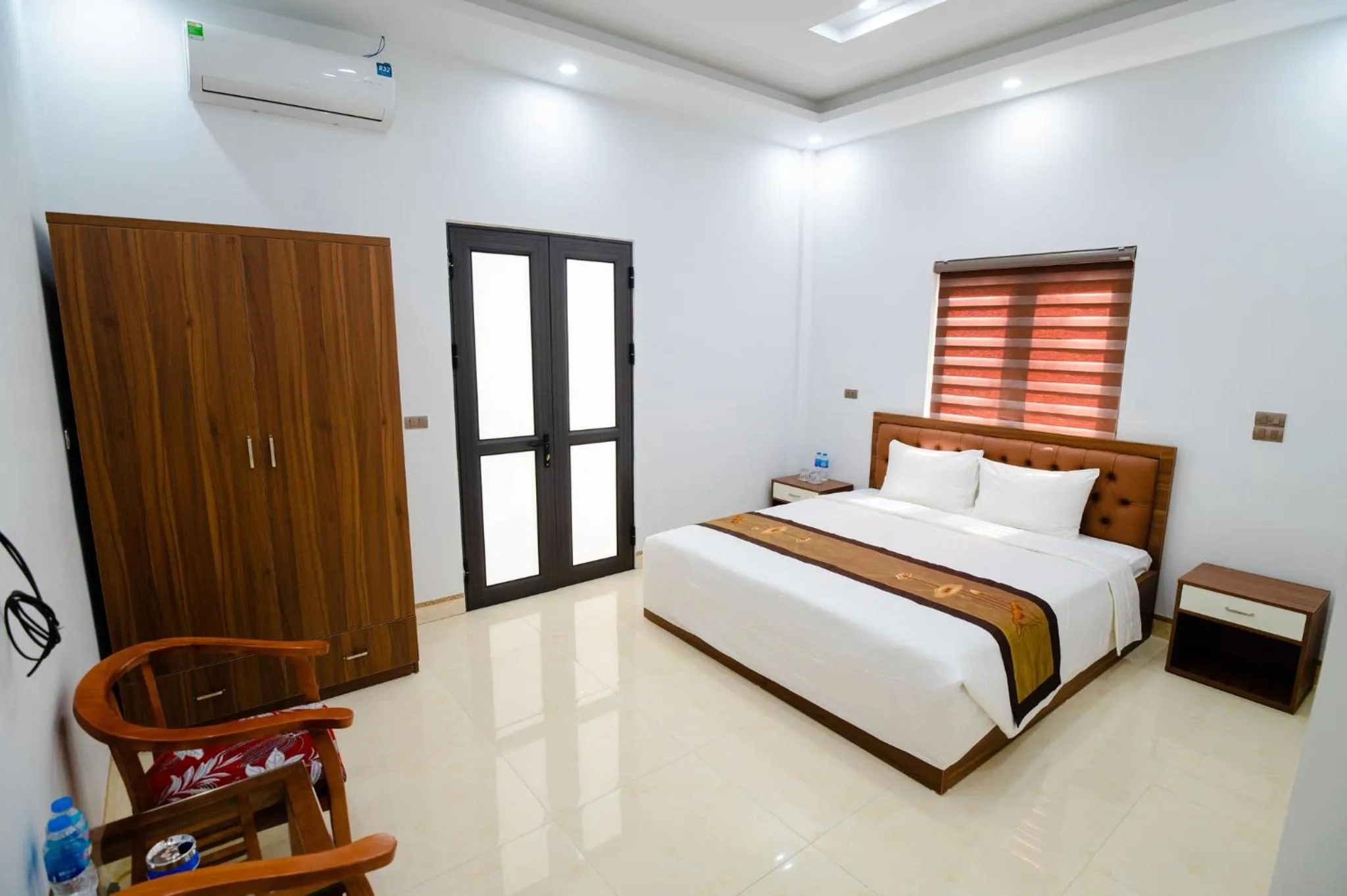 Bed in Hồng Ngọc Hotel