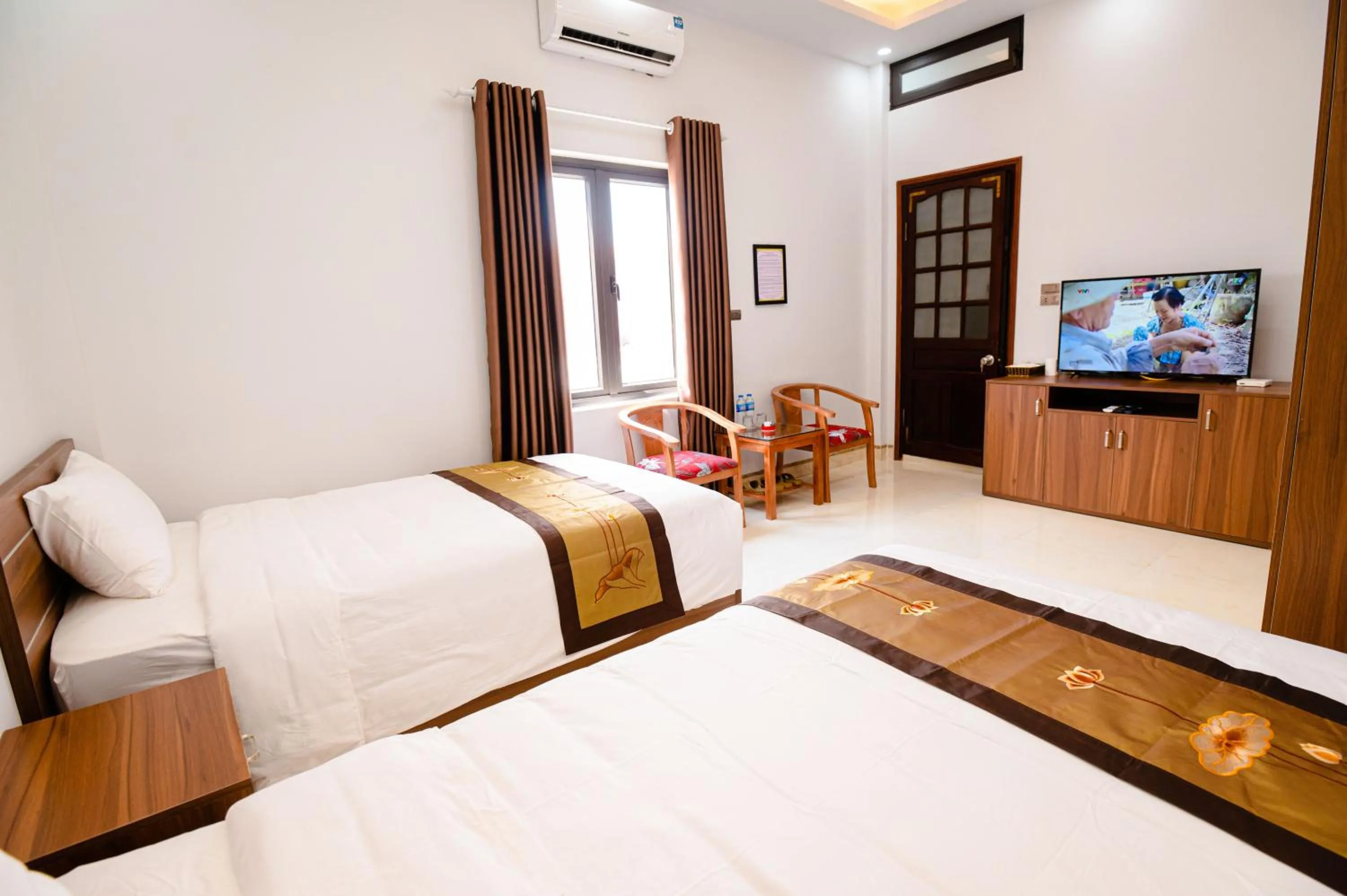 Bed in Hồng Ngọc Hotel