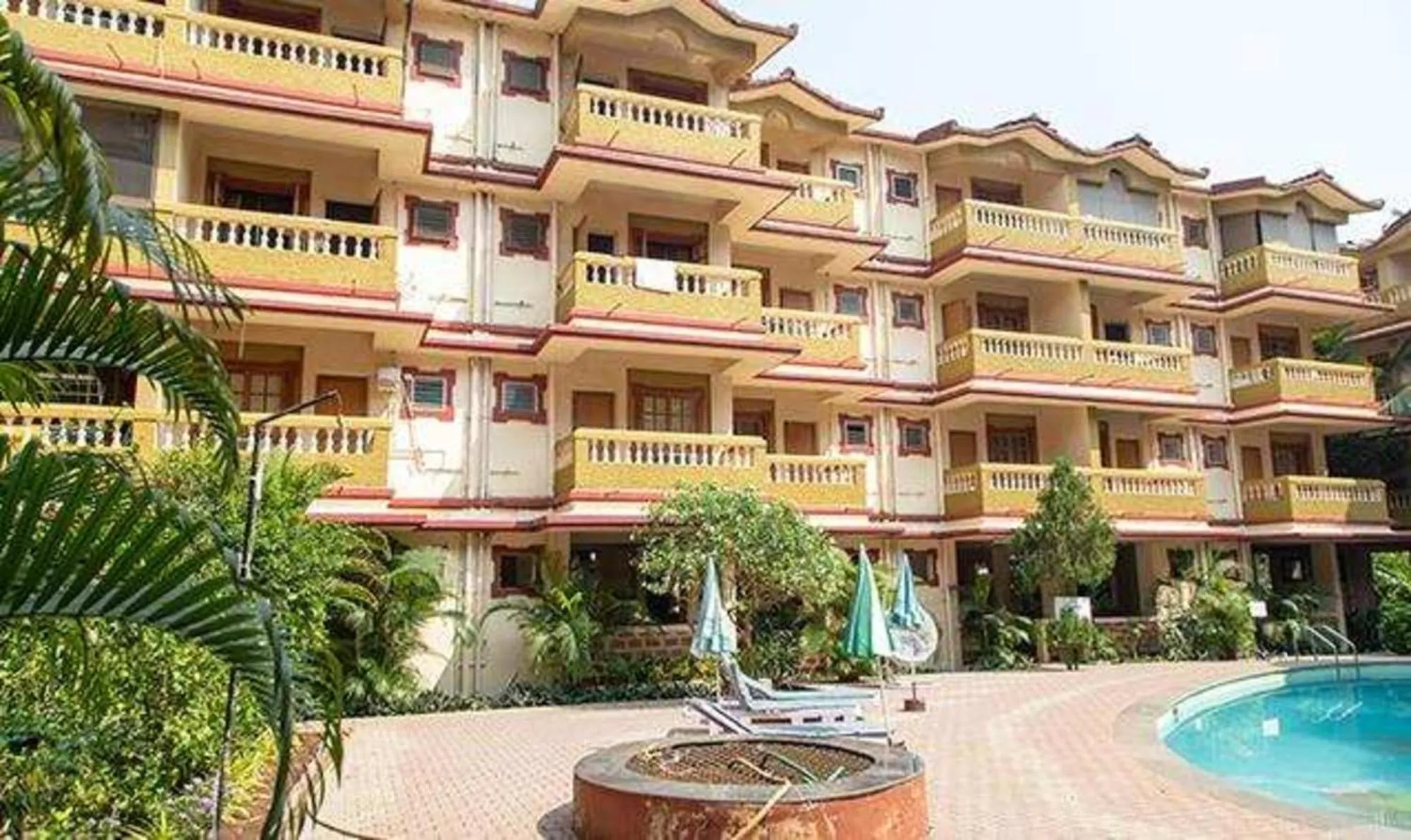 Property building in Via Toro Highland Beach Resort With Pool - 500M From Candolim Beach