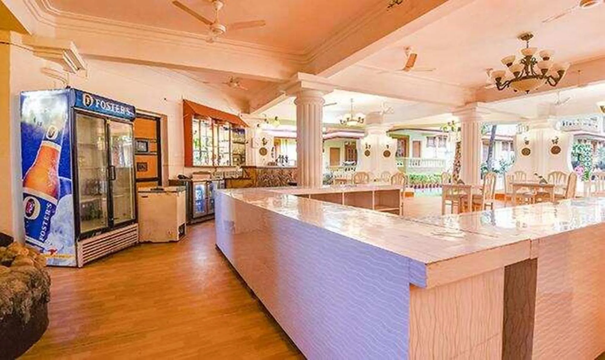 Restaurant/places to eat in Via Toro Highland Beach Resort With Pool - 500M From Candolim Beach