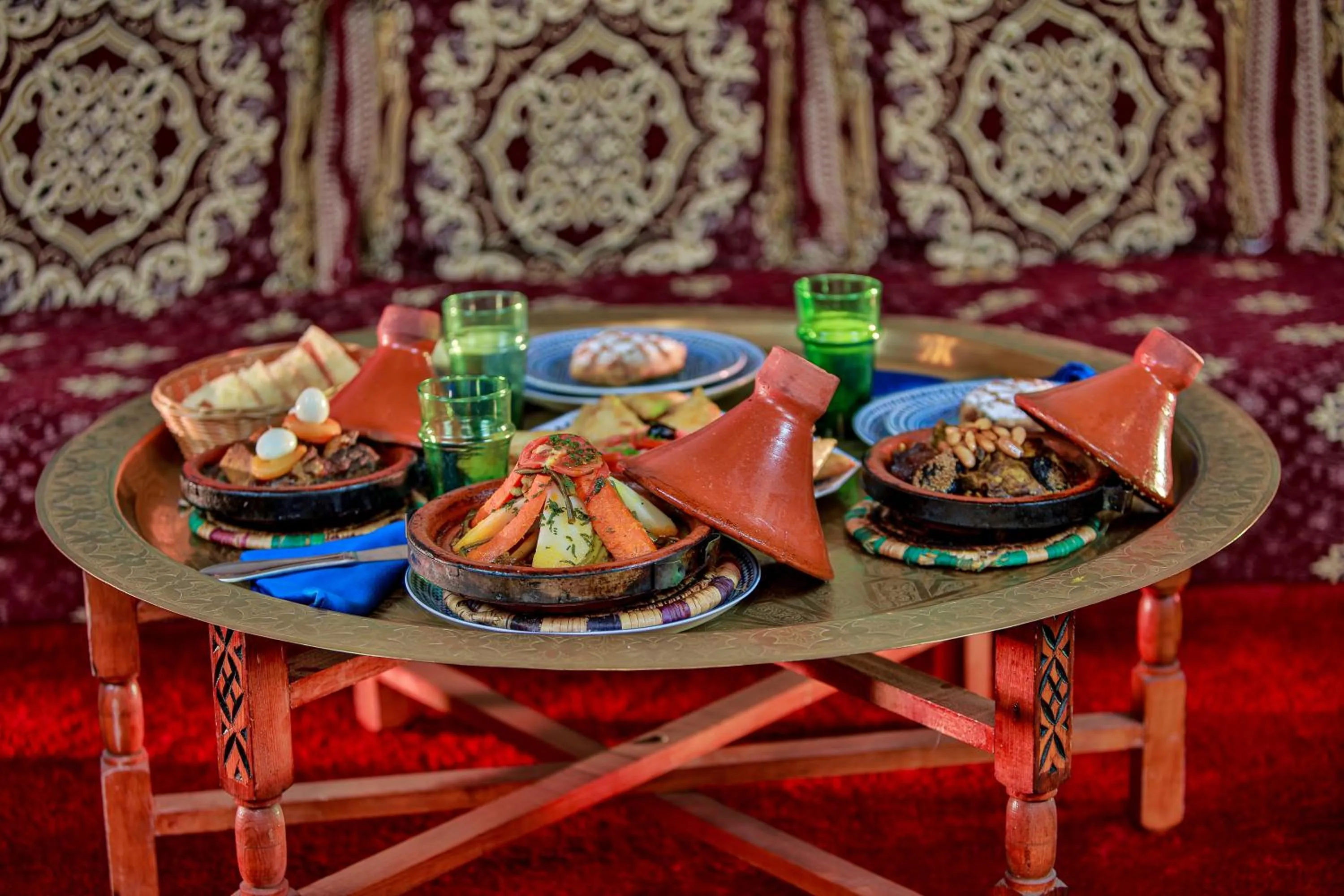 Restaurant/places to eat in Riad Catalina