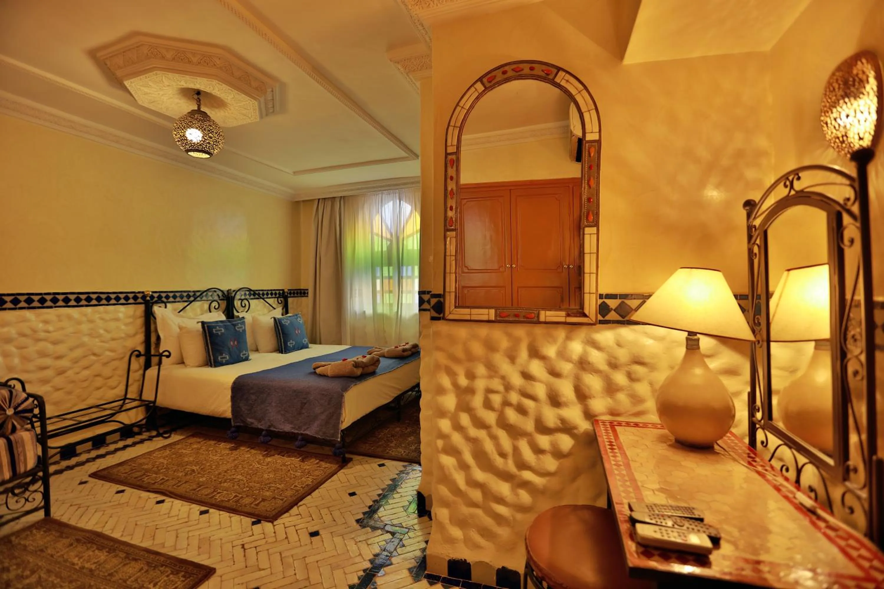 Bedroom, Bed in Riad Catalina