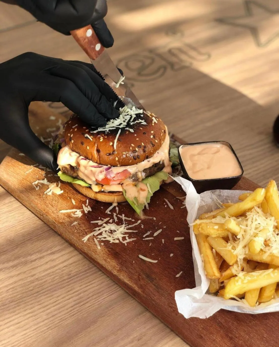 Restaurant/places to eat in Sonio Boutique Hotel