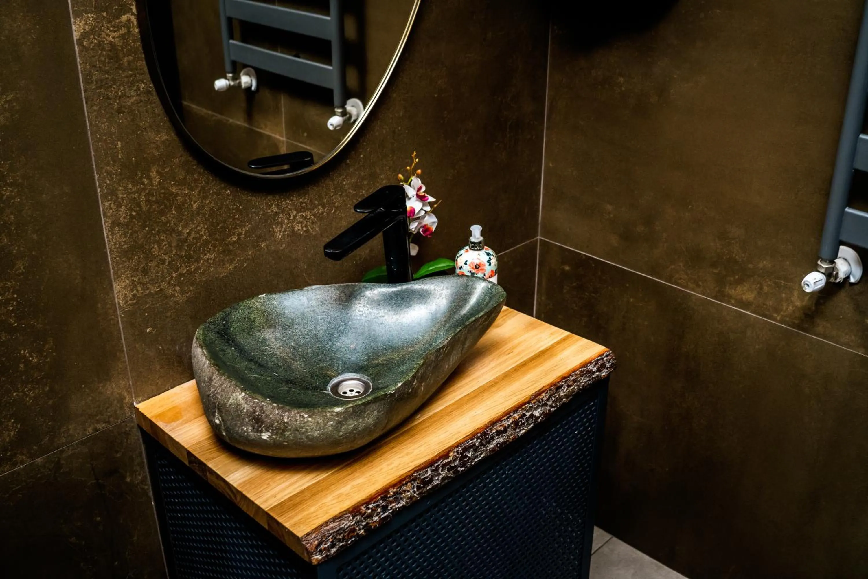 Toilet in Sonio Boutique Hotel