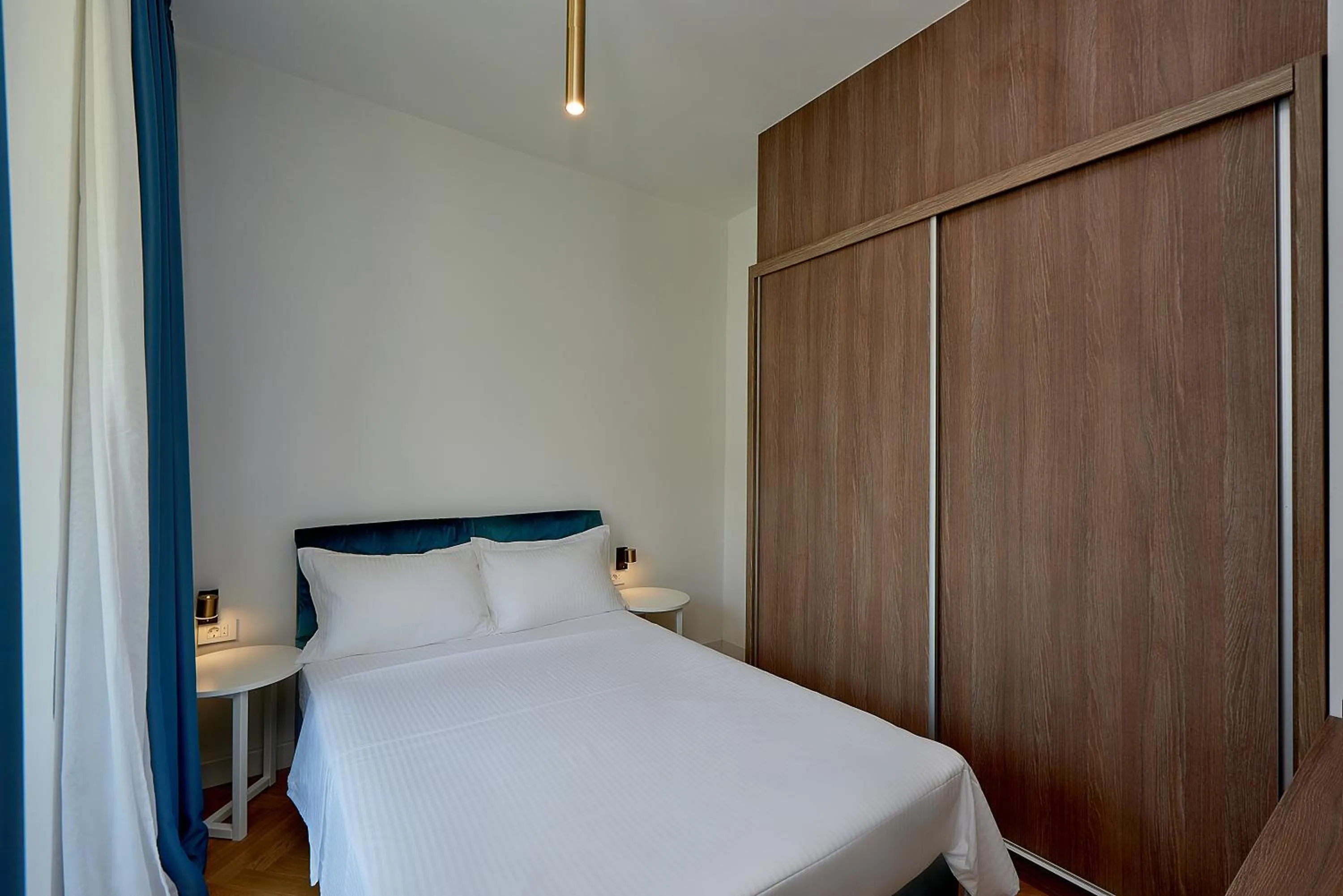 Bed in Skyline resort