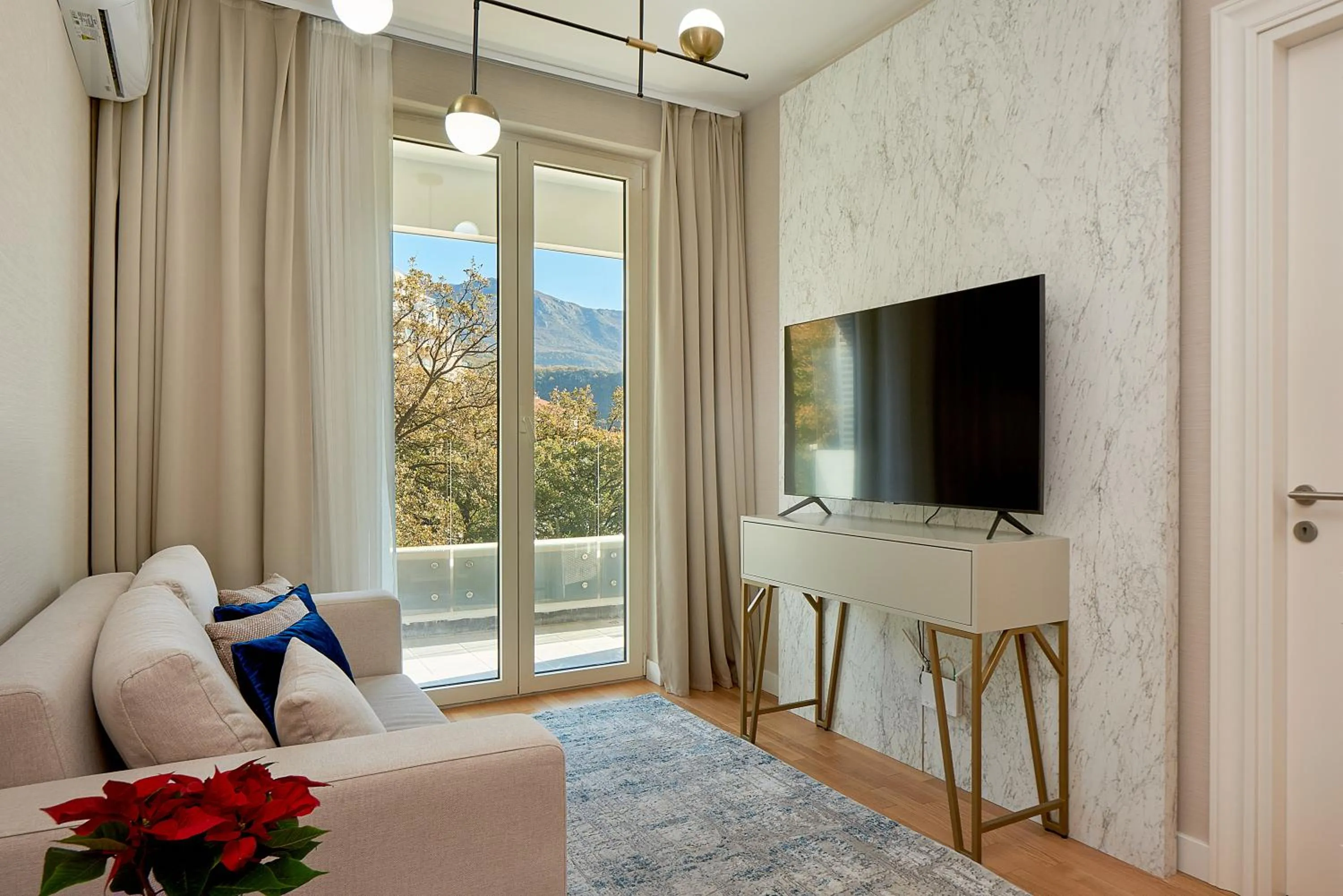 TV and multimedia in Skyline resort