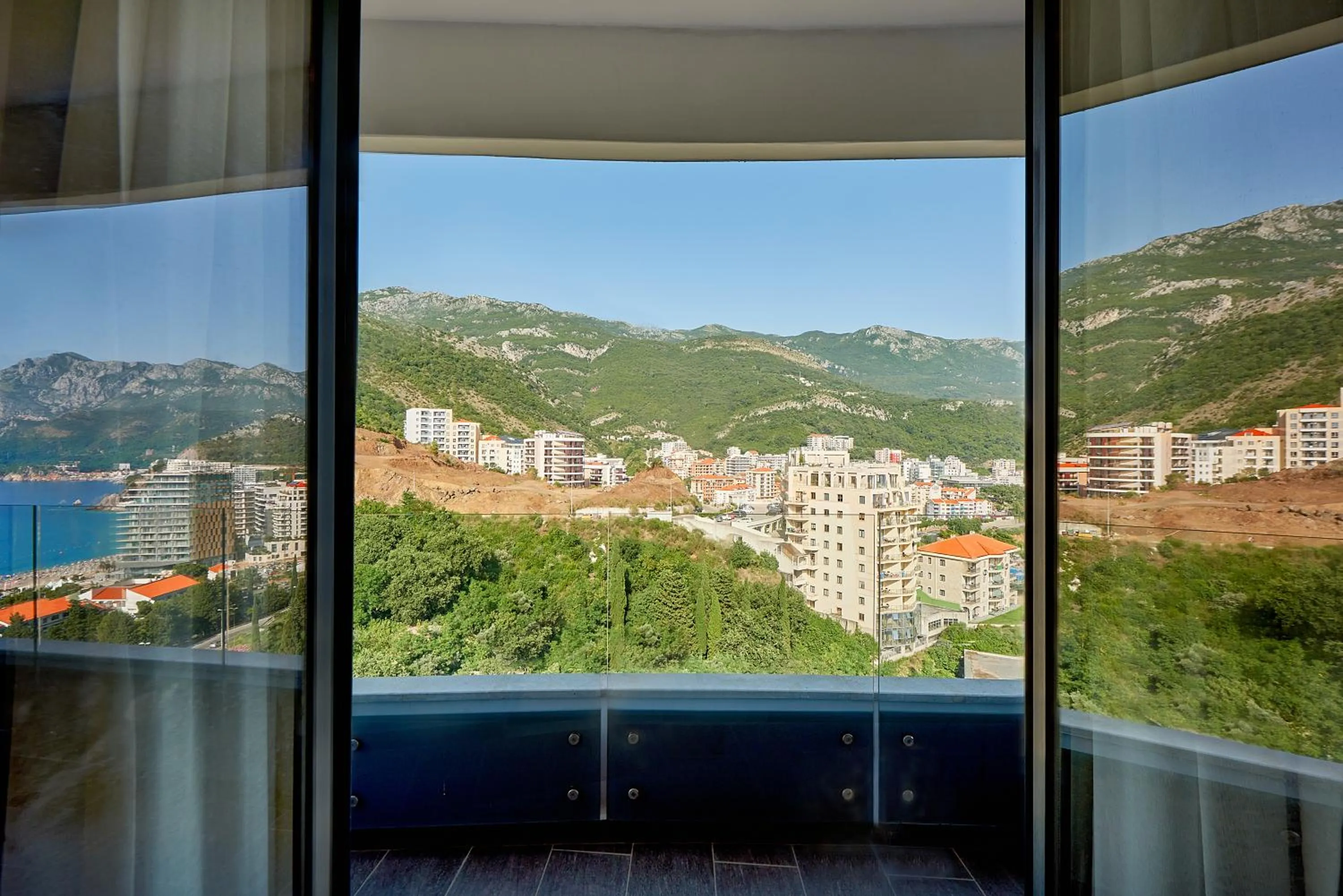 Day in Skyline resort