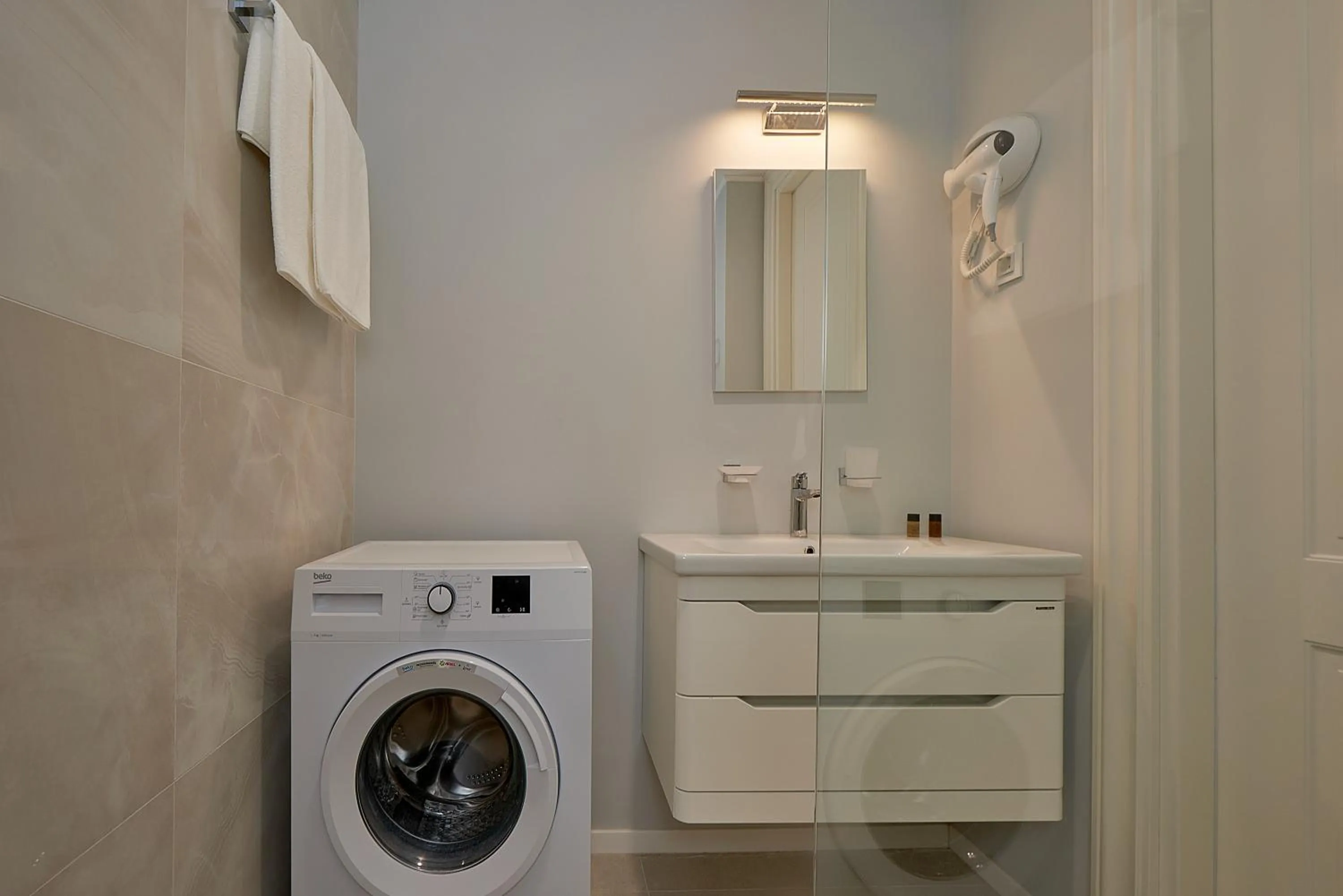 Bathroom in Skyline resort