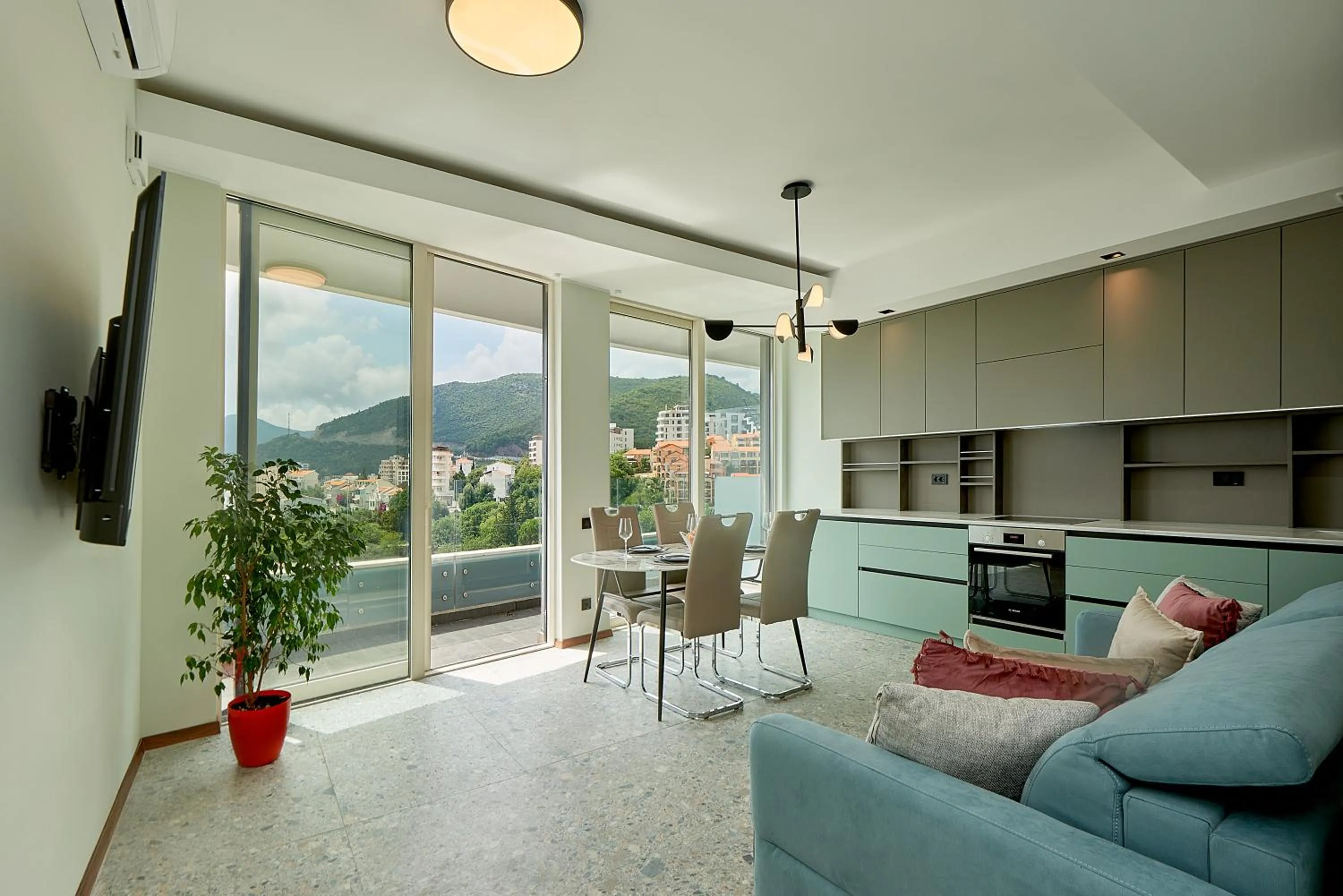 Natural landscape in Skyline resort