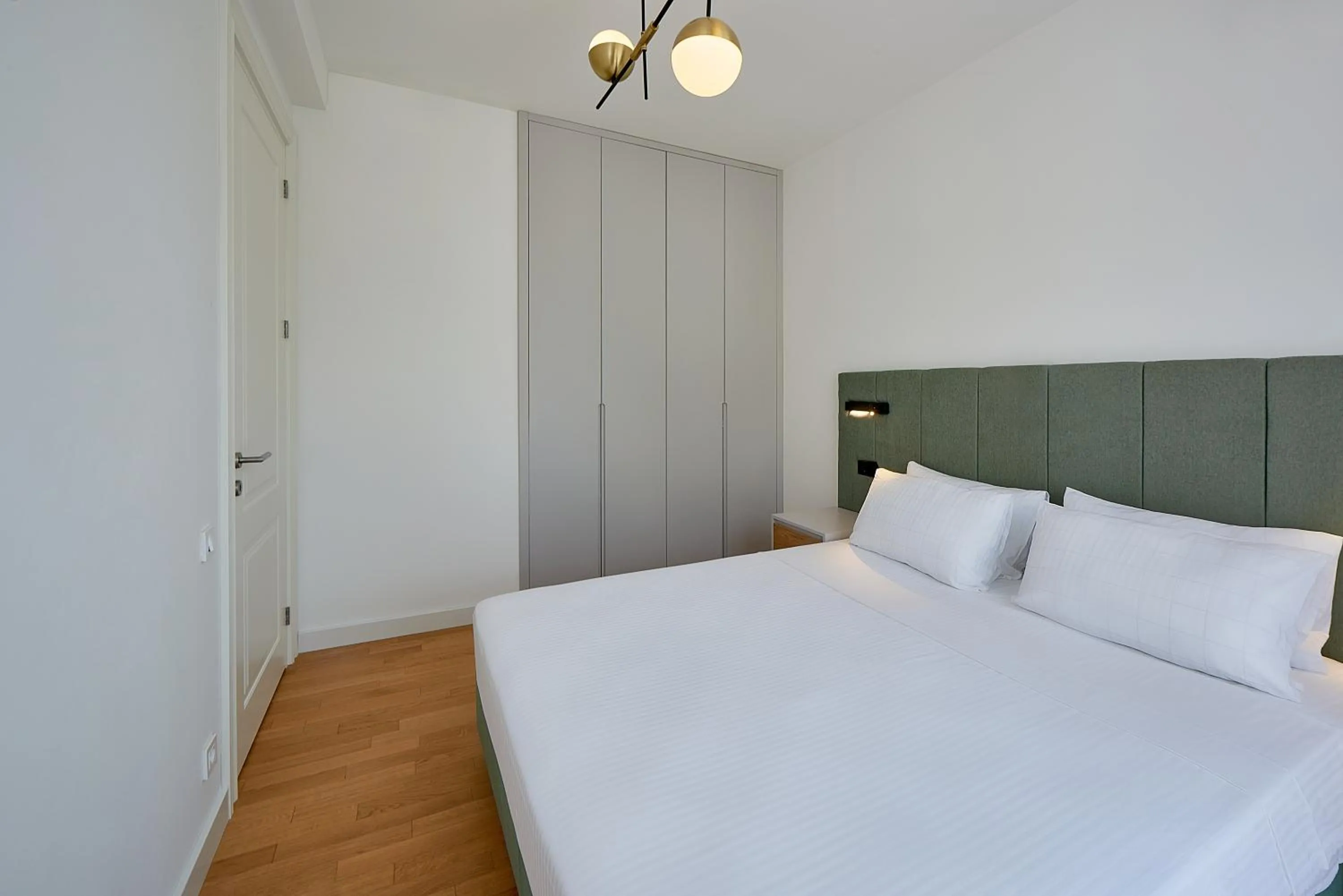 Bed in Skyline resort