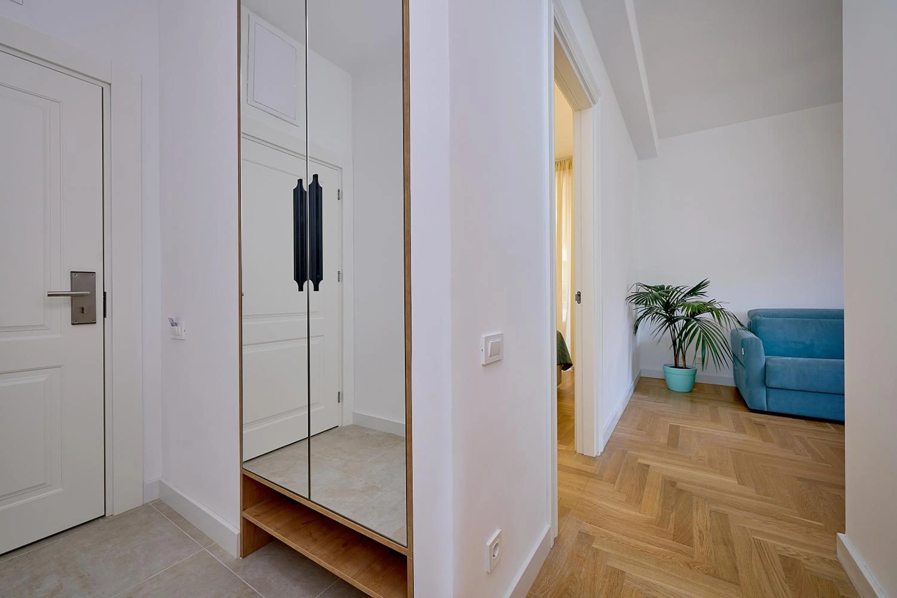 Photo of the whole room in Skyline resort