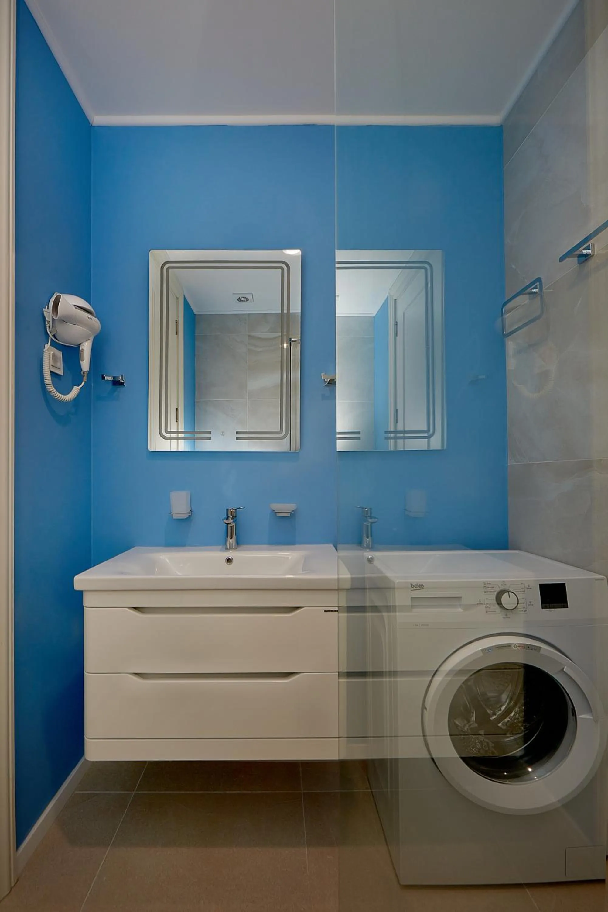 Bathroom in Skyline resort