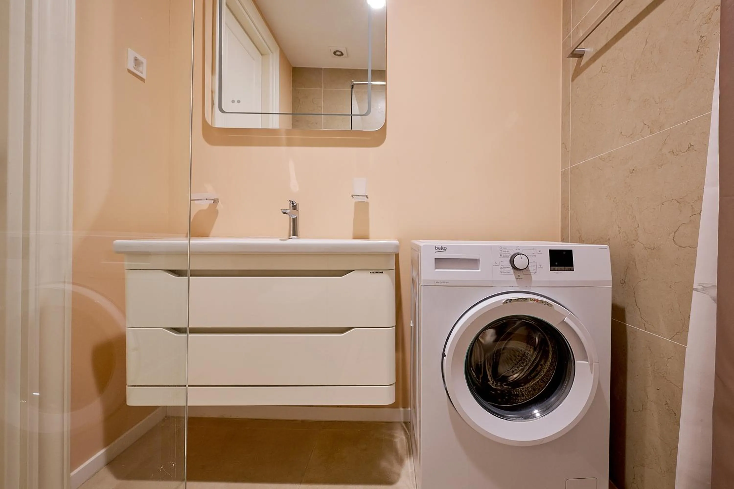 Bathroom in Skyline resort