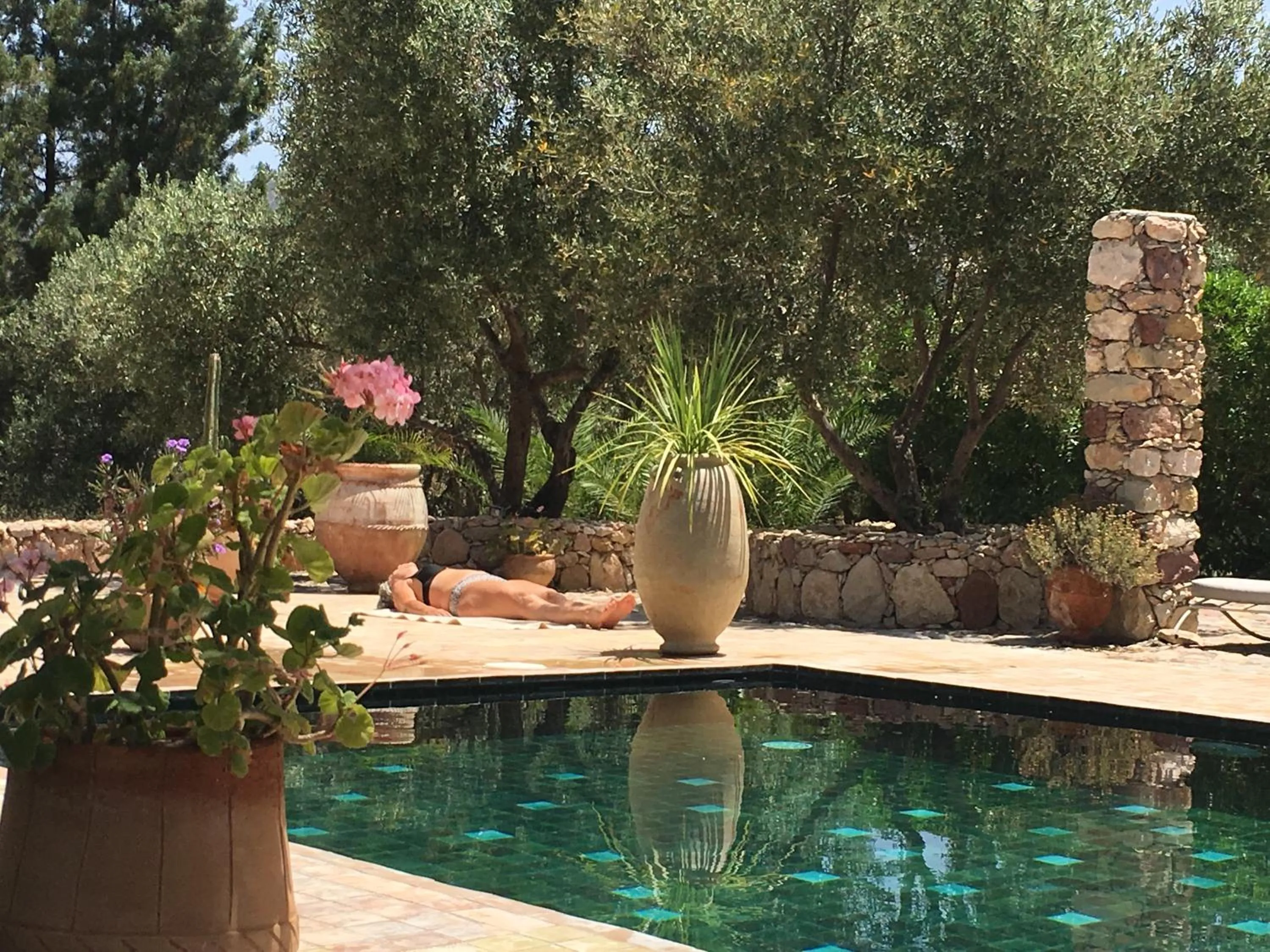 Sel d Ailleurs, Ouirgan - adults only