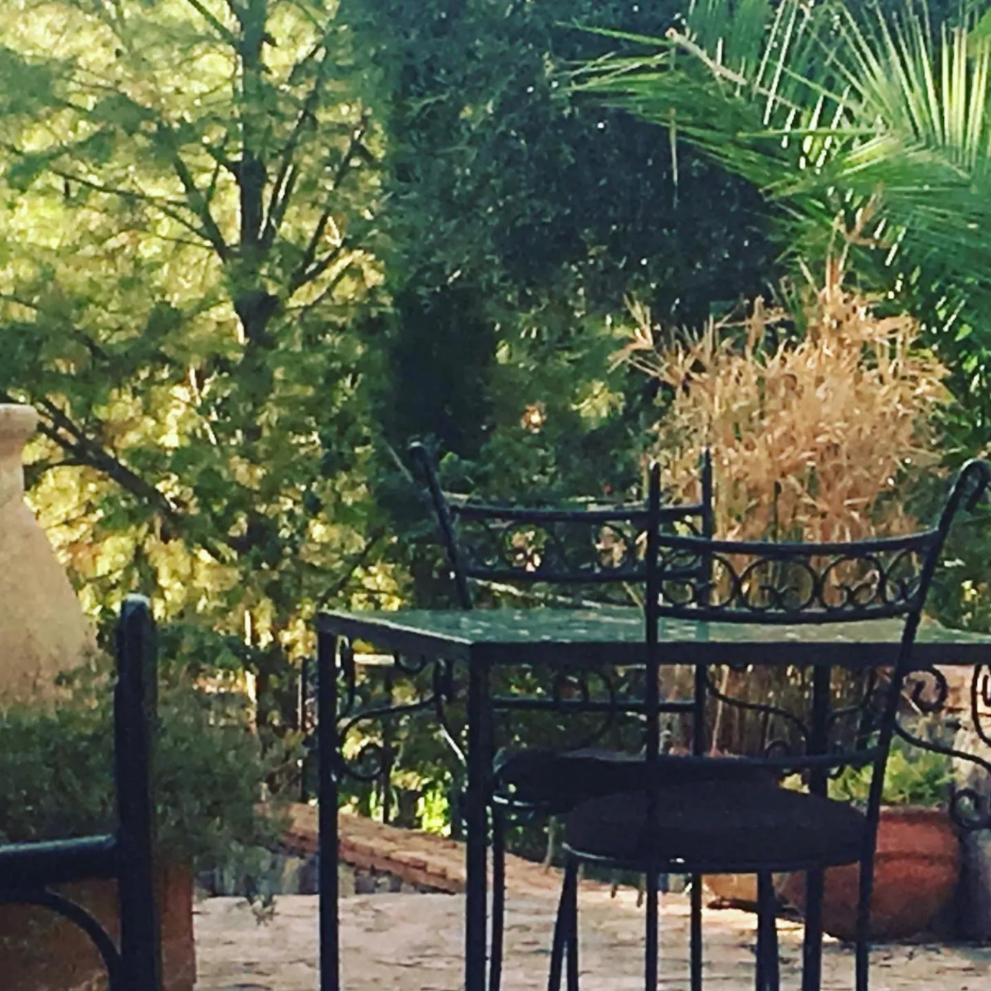 Sel d Ailleurs, Ouirgan - adults only