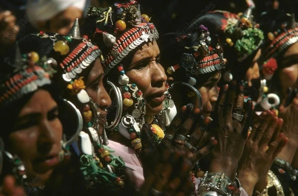 Sel d Ailleurs, Ouirgan - adults only