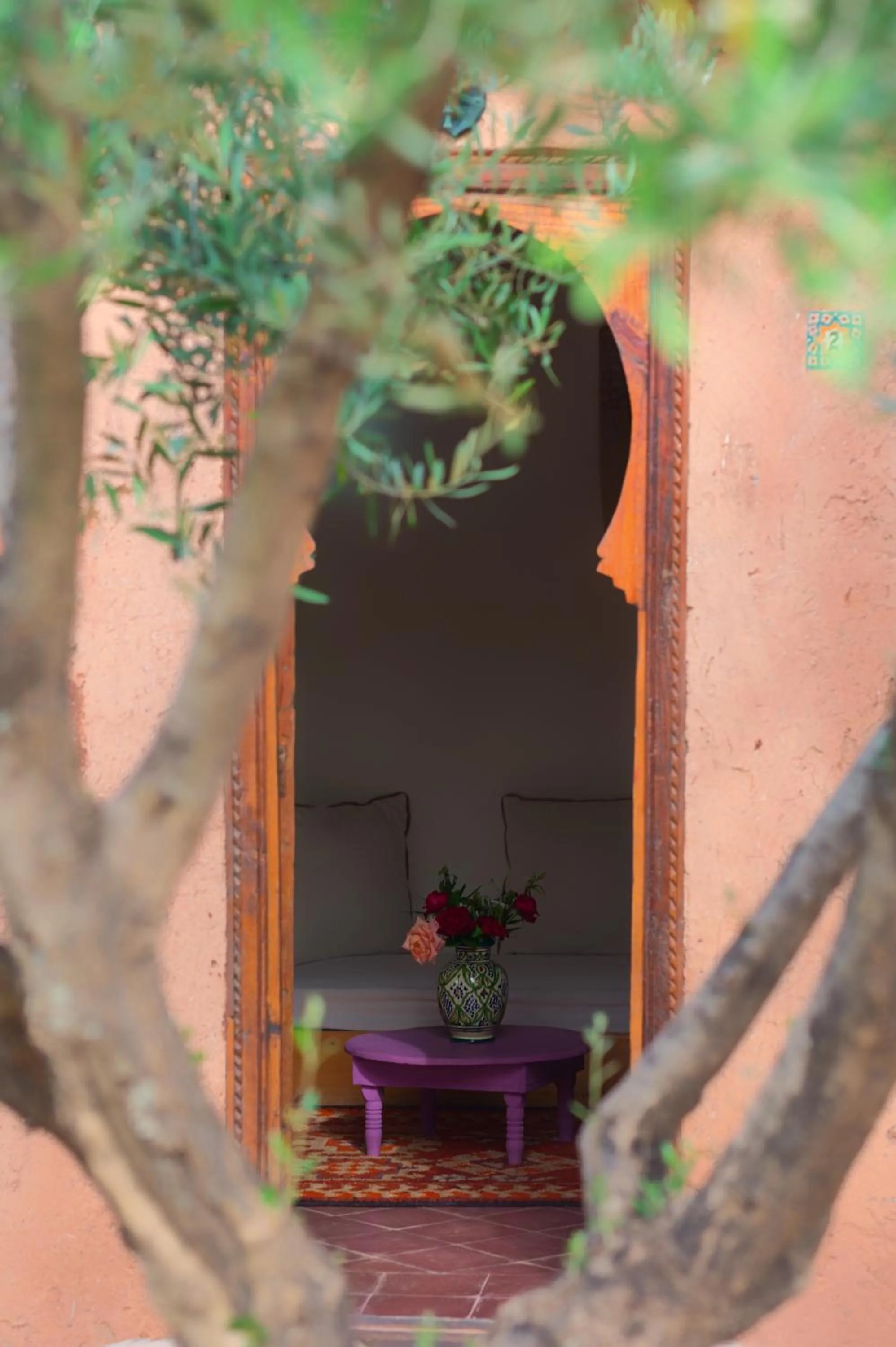 Sel d Ailleurs, Ouirgan - adults only