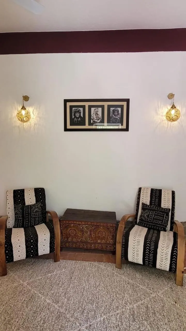 Sel d Ailleurs, Ouirgan - adults only