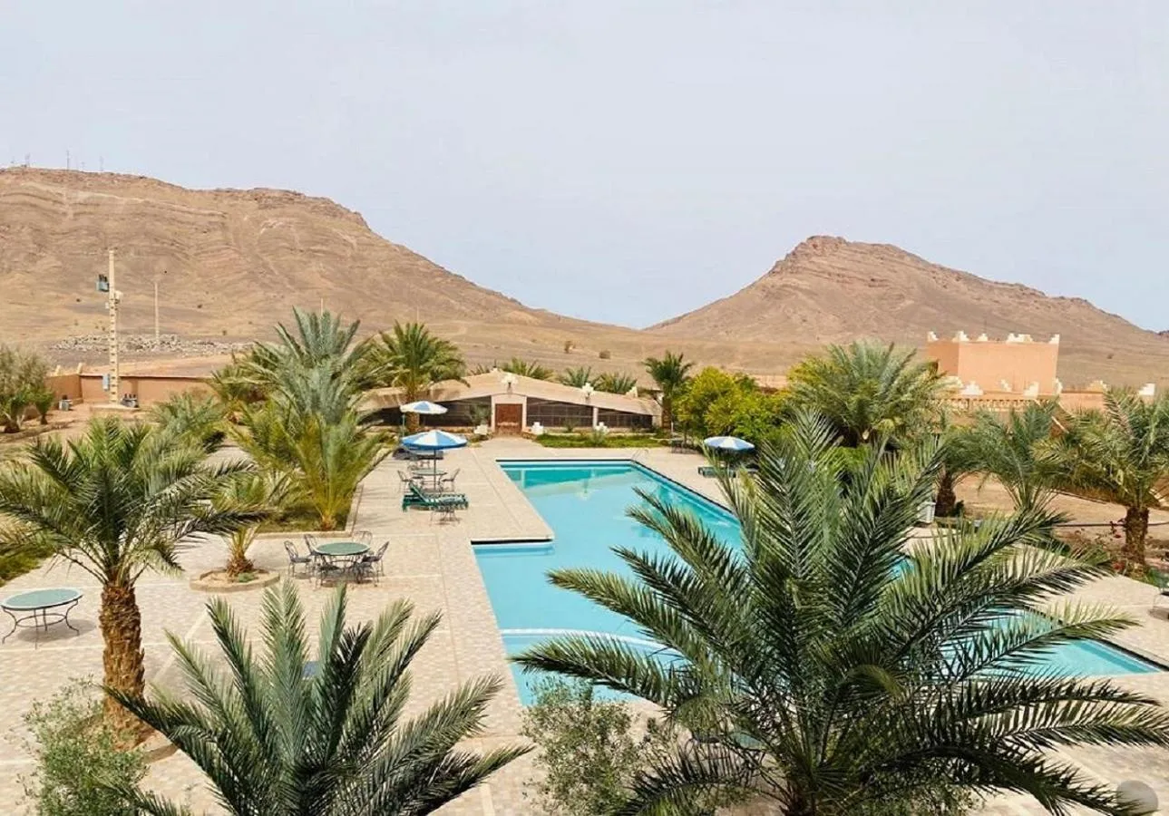Swimming pool in La Perle Du Drâa