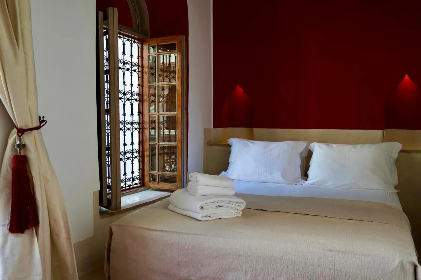 Bed in Riad Tzarra