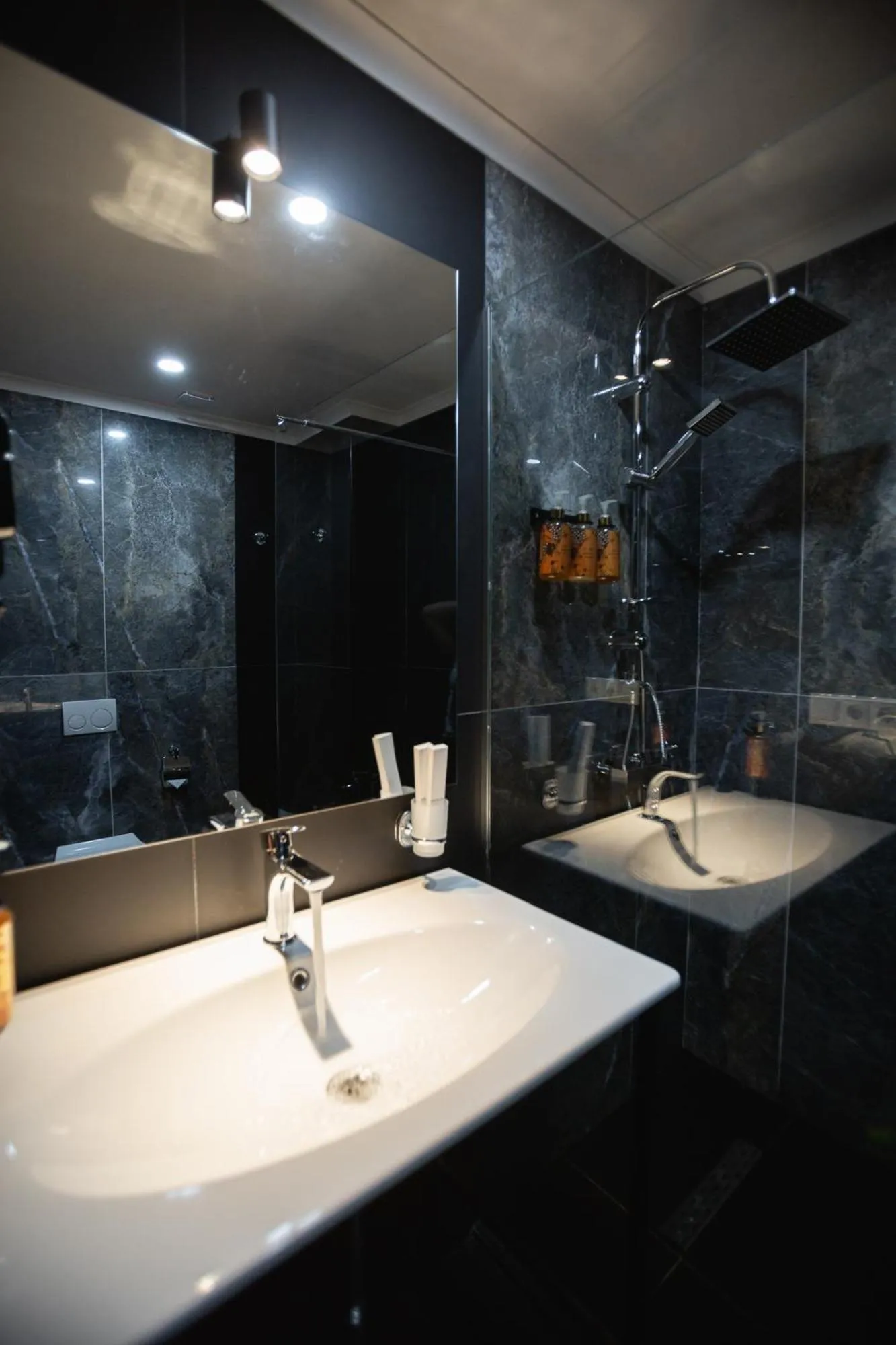 Shower in West Inn Georgia