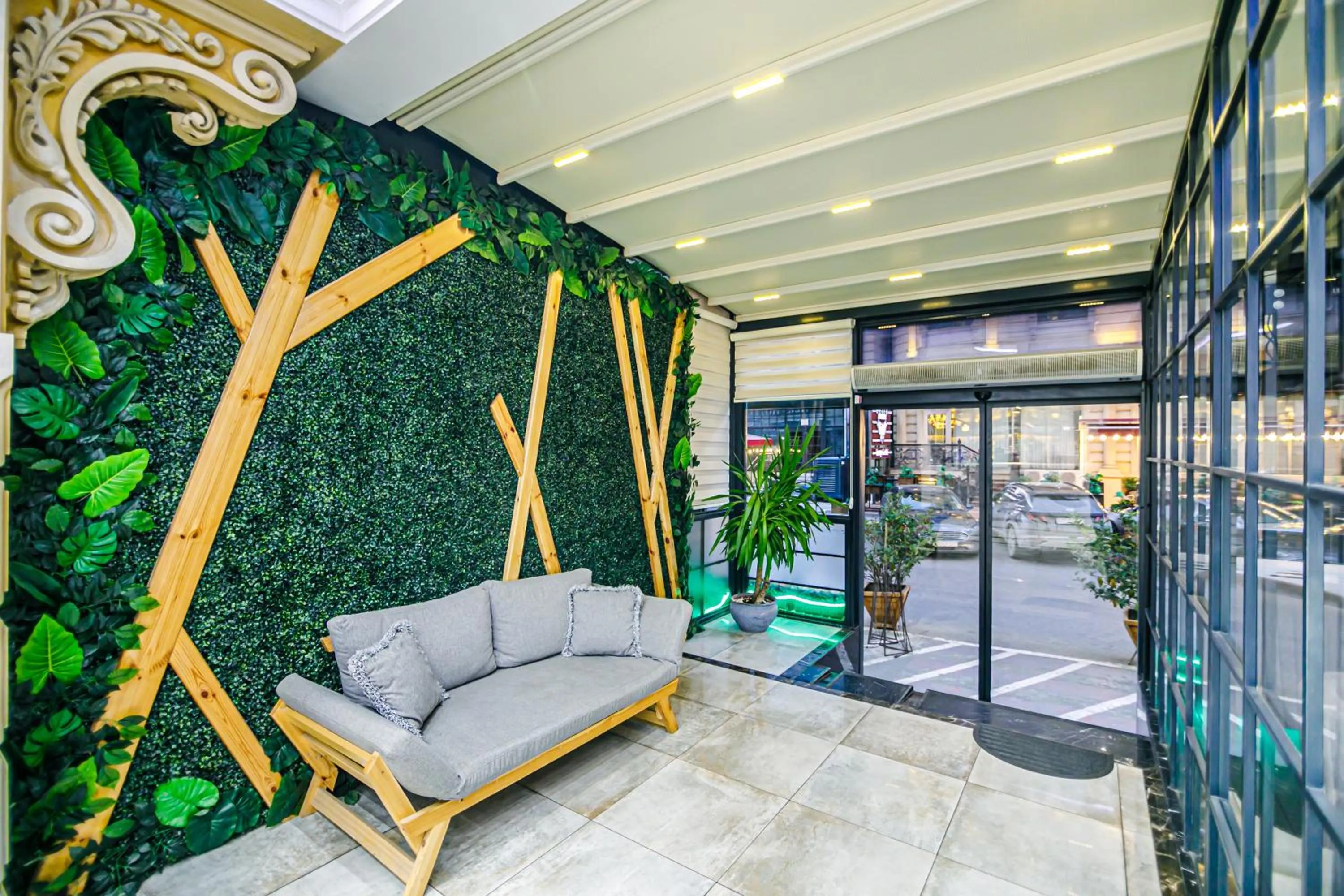 Lobby or reception in Essam Deluxe Hotel