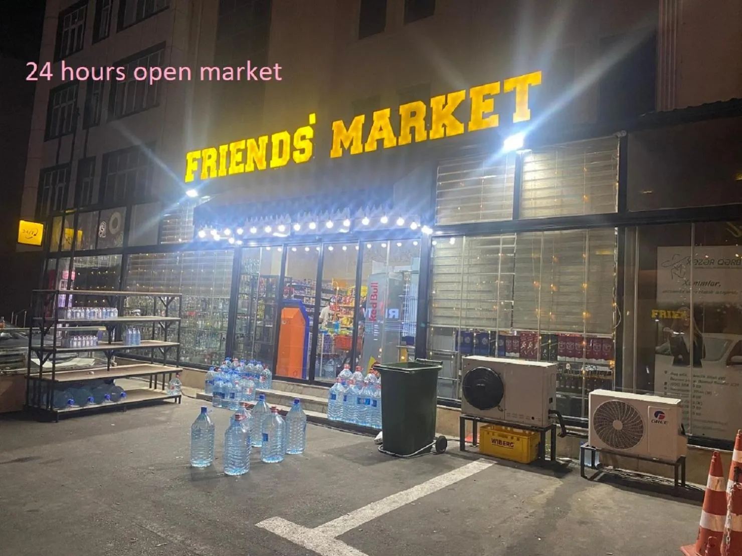 Supermarket/grocery shop in Essam Deluxe Hotel