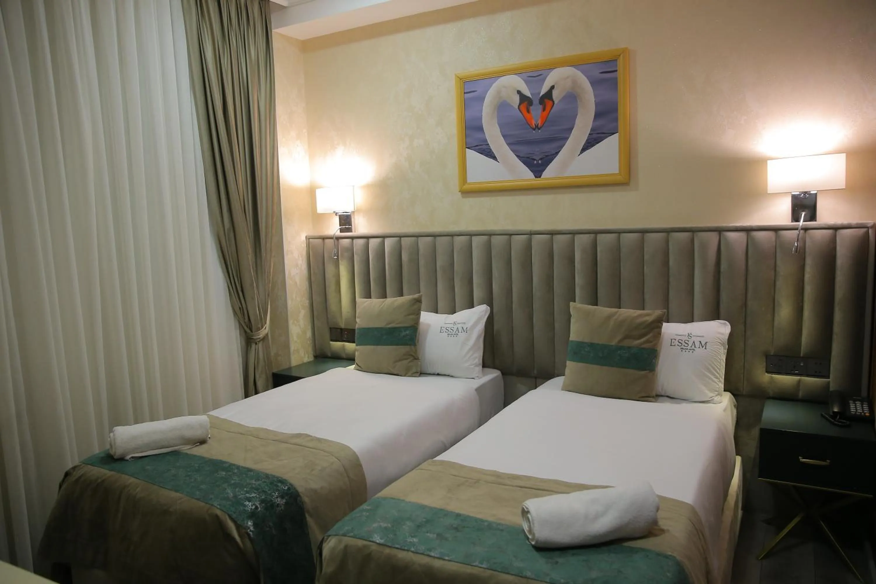 Bedroom, Bed in Essam Deluxe Hotel