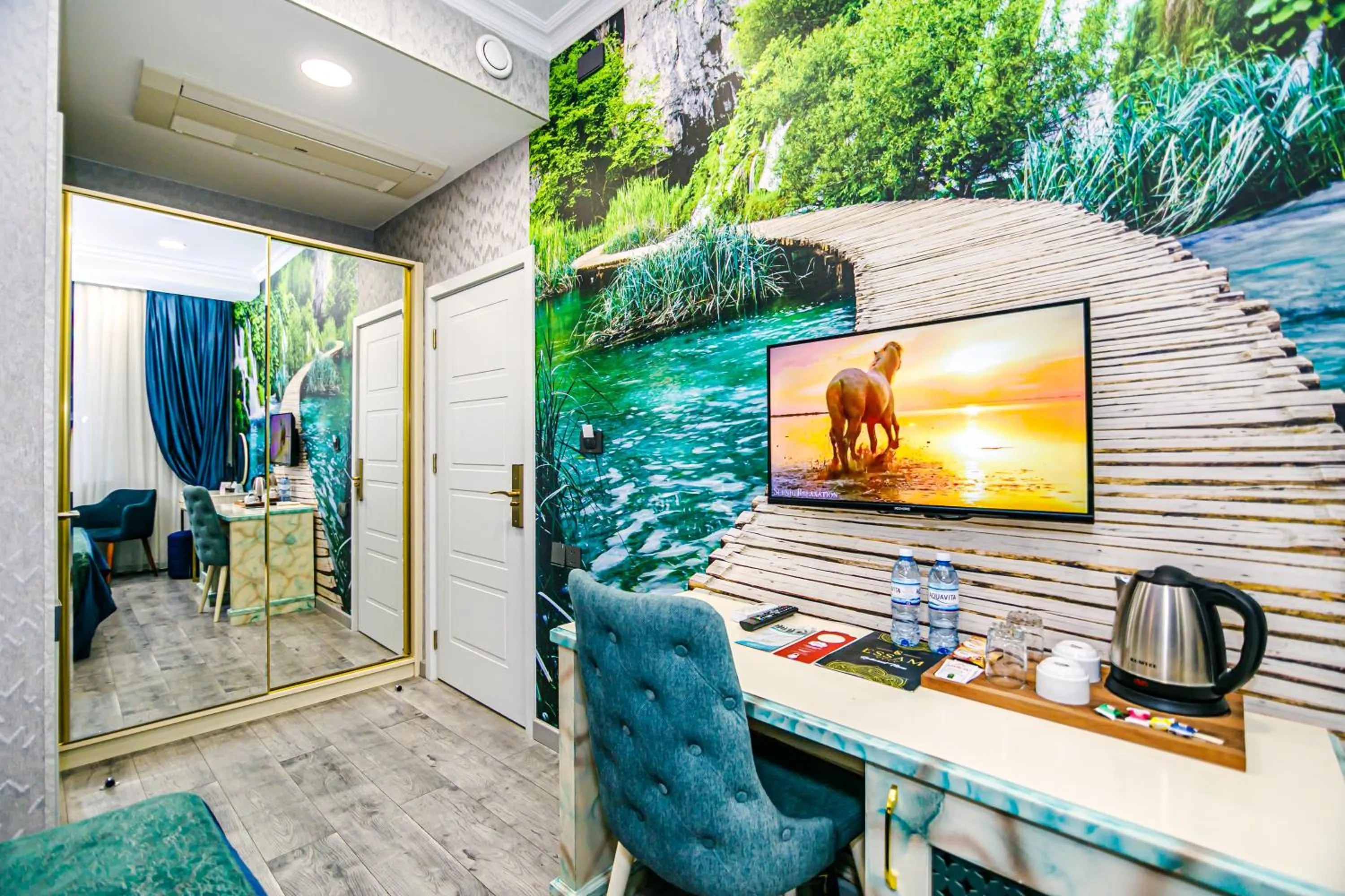 Photo of the whole room in Essam Deluxe Hotel